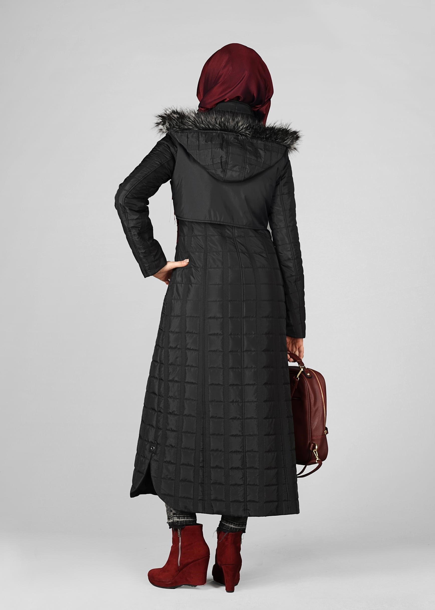 Tesettür giyim SİYAH 9622 MANTO