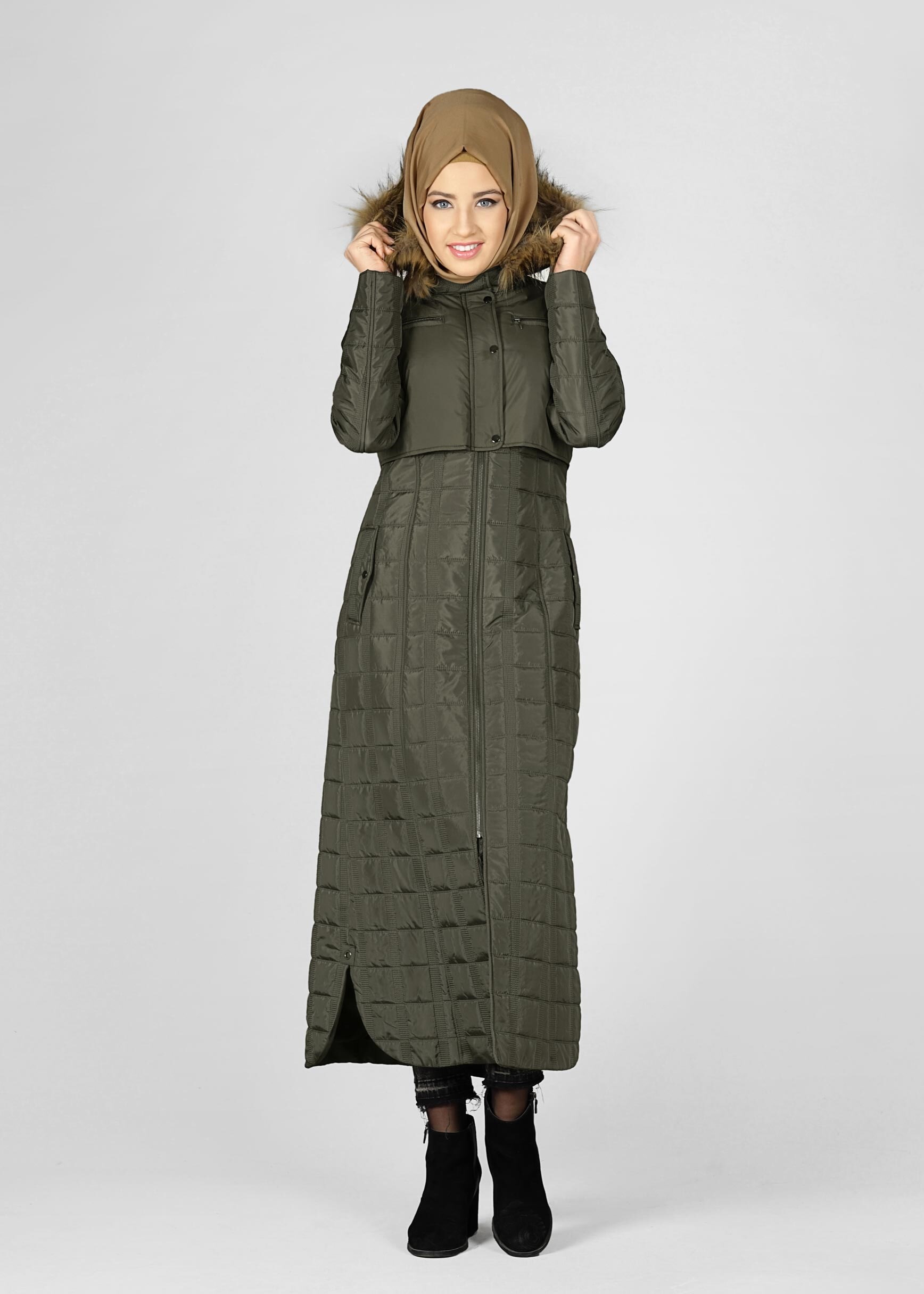 Tesettür giyim HAKİ 9622 MANTO