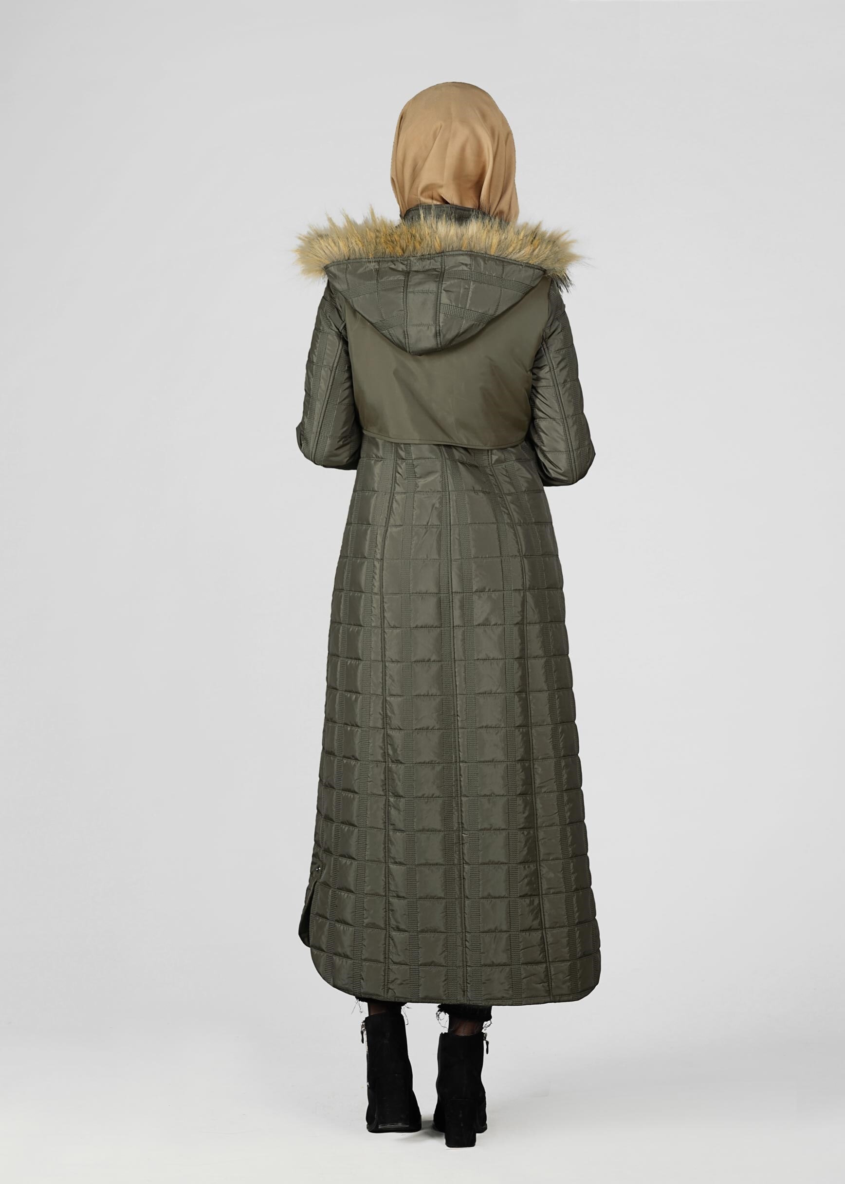 Tesettür giyim HAKİ 9622 MANTO