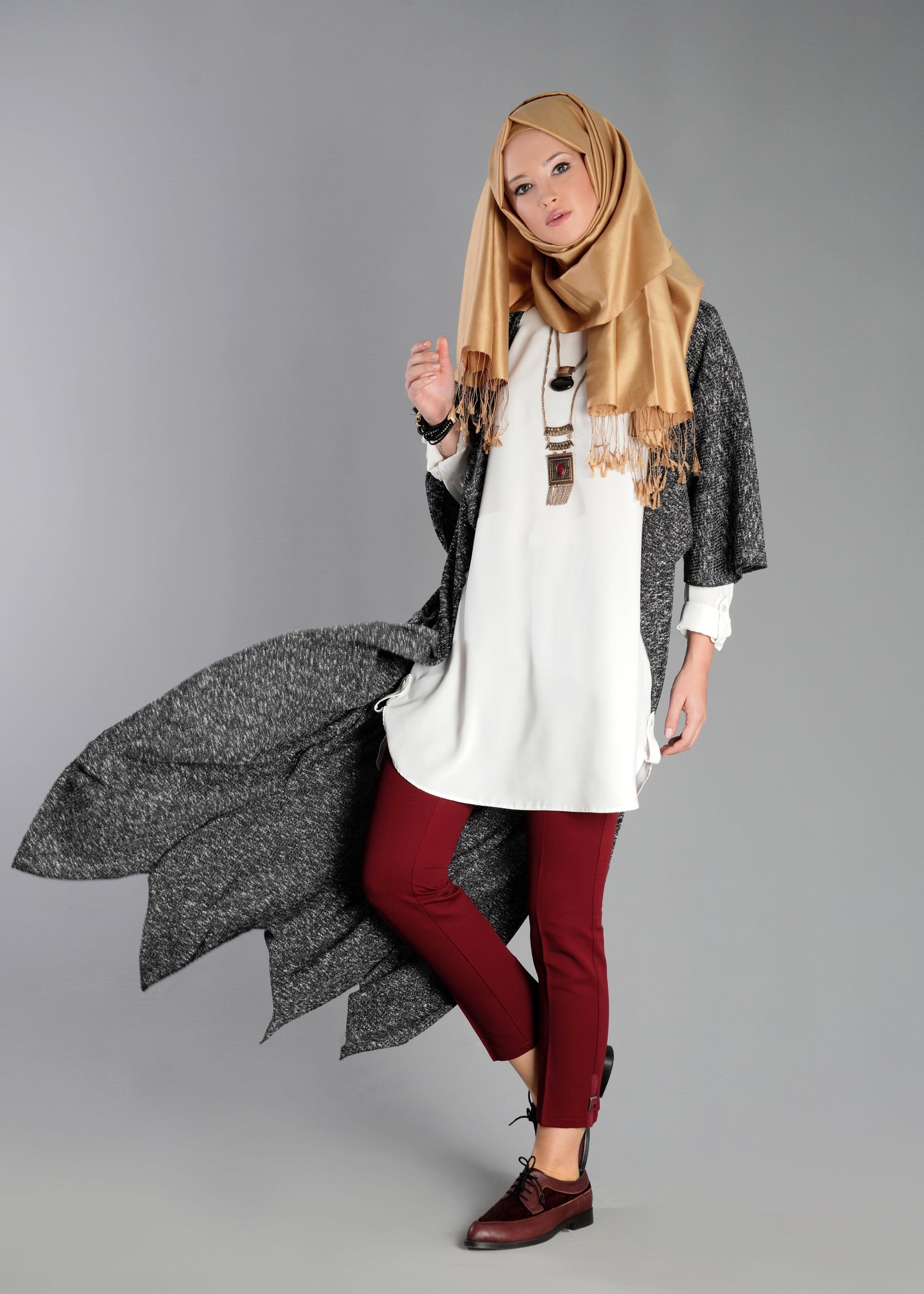 Tesettür giyim BORDO DAR PAÇA PANTOLON 7003 