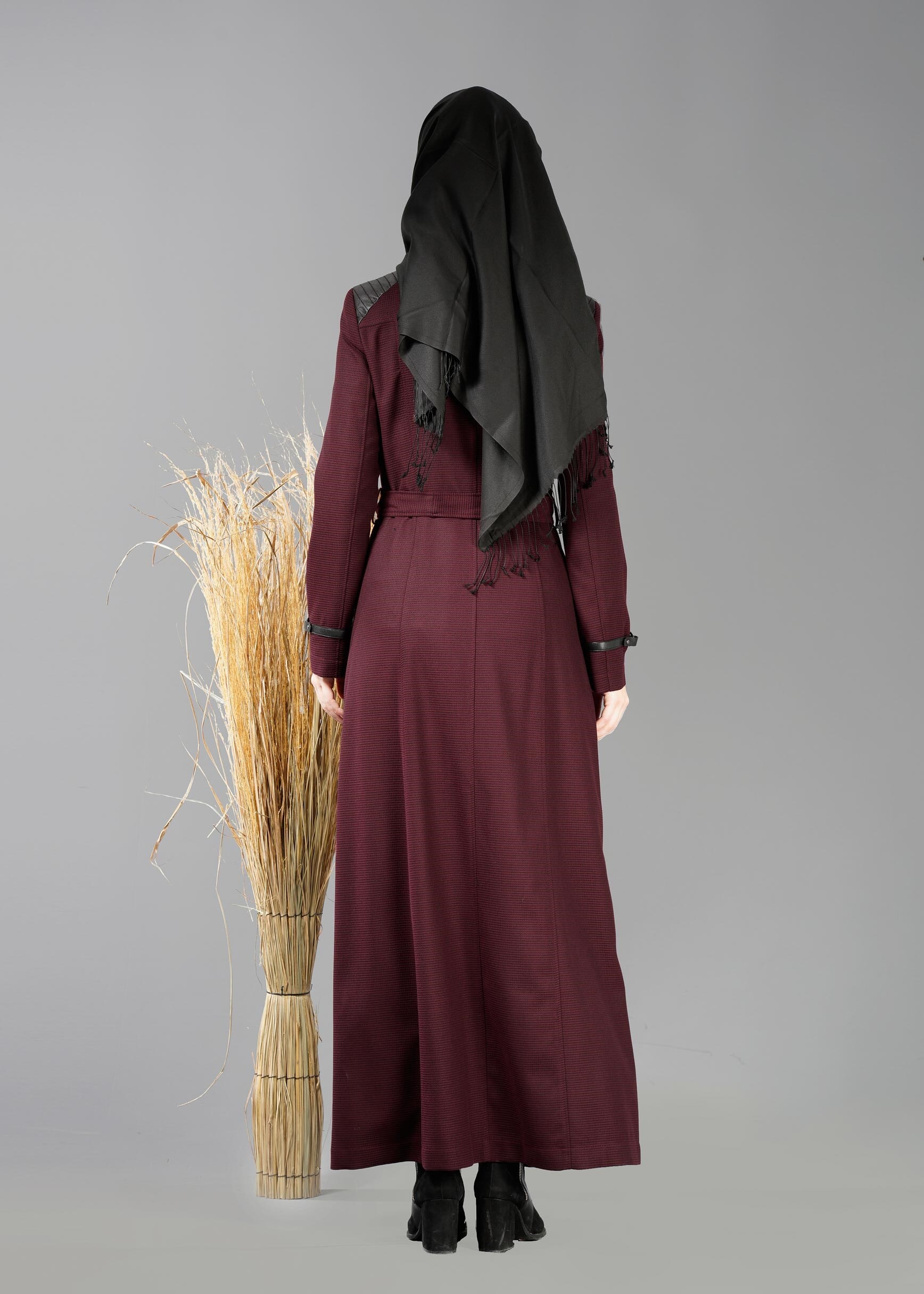 Tesettür giyim MÜRDÜM DOKULU KUŞAKLI PARDESÜ 1872