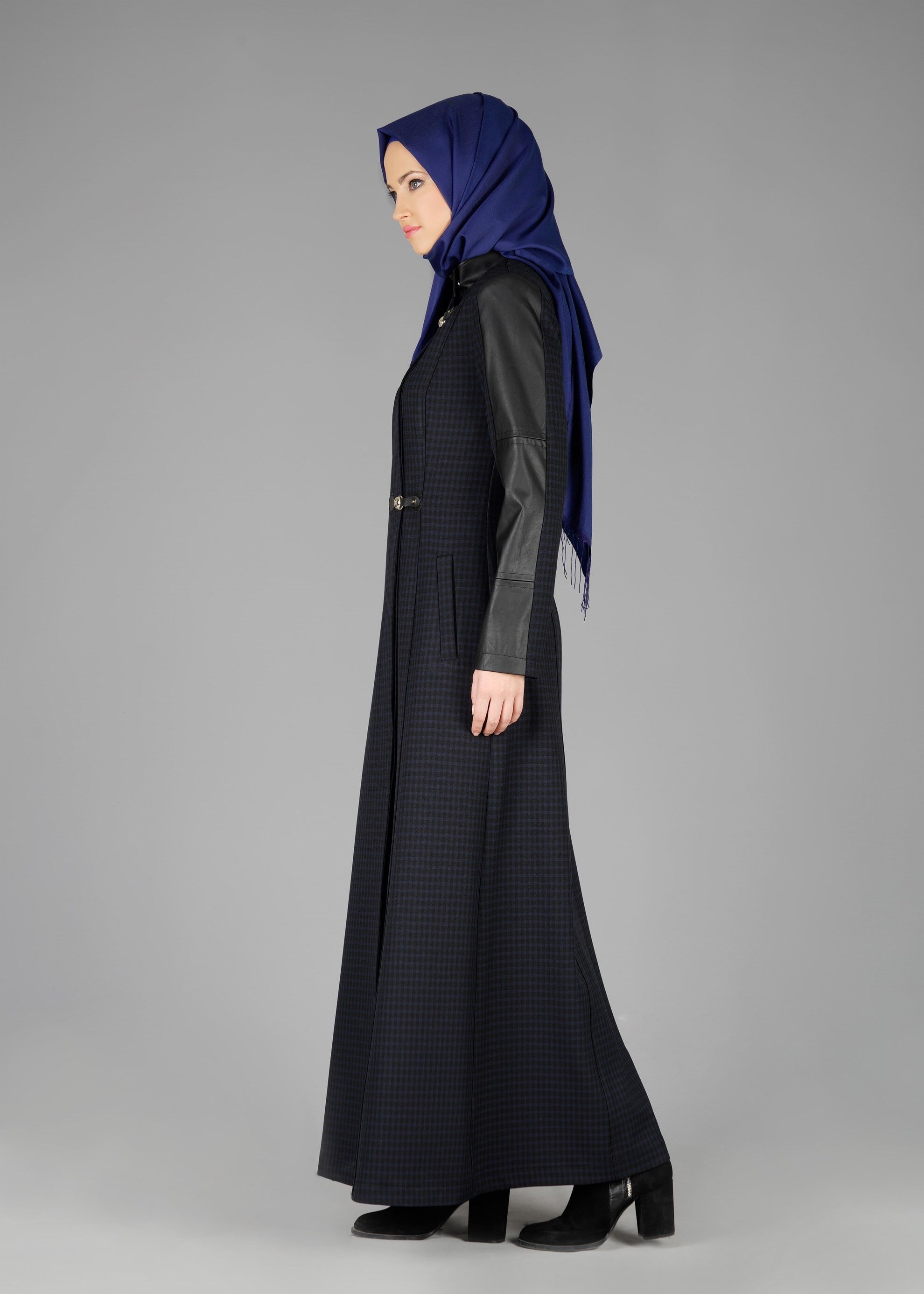 Tesettür giyim LACİVERT PÖTİKARE DESENLİ PARDESÜ 1874