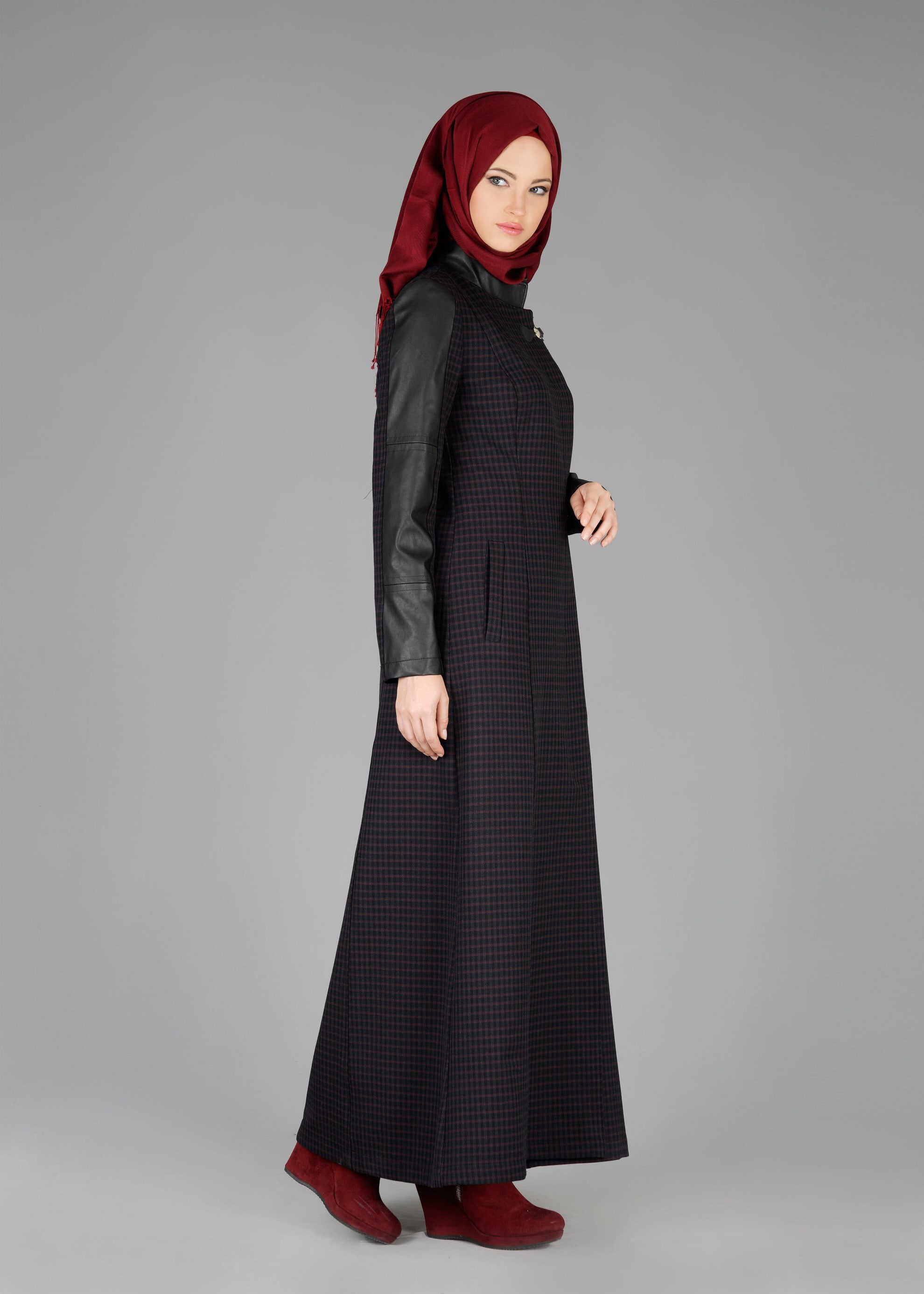 Tesettür giyim MÜRDÜM PÖTİKARE DESENLİ PARDESÜ 1874