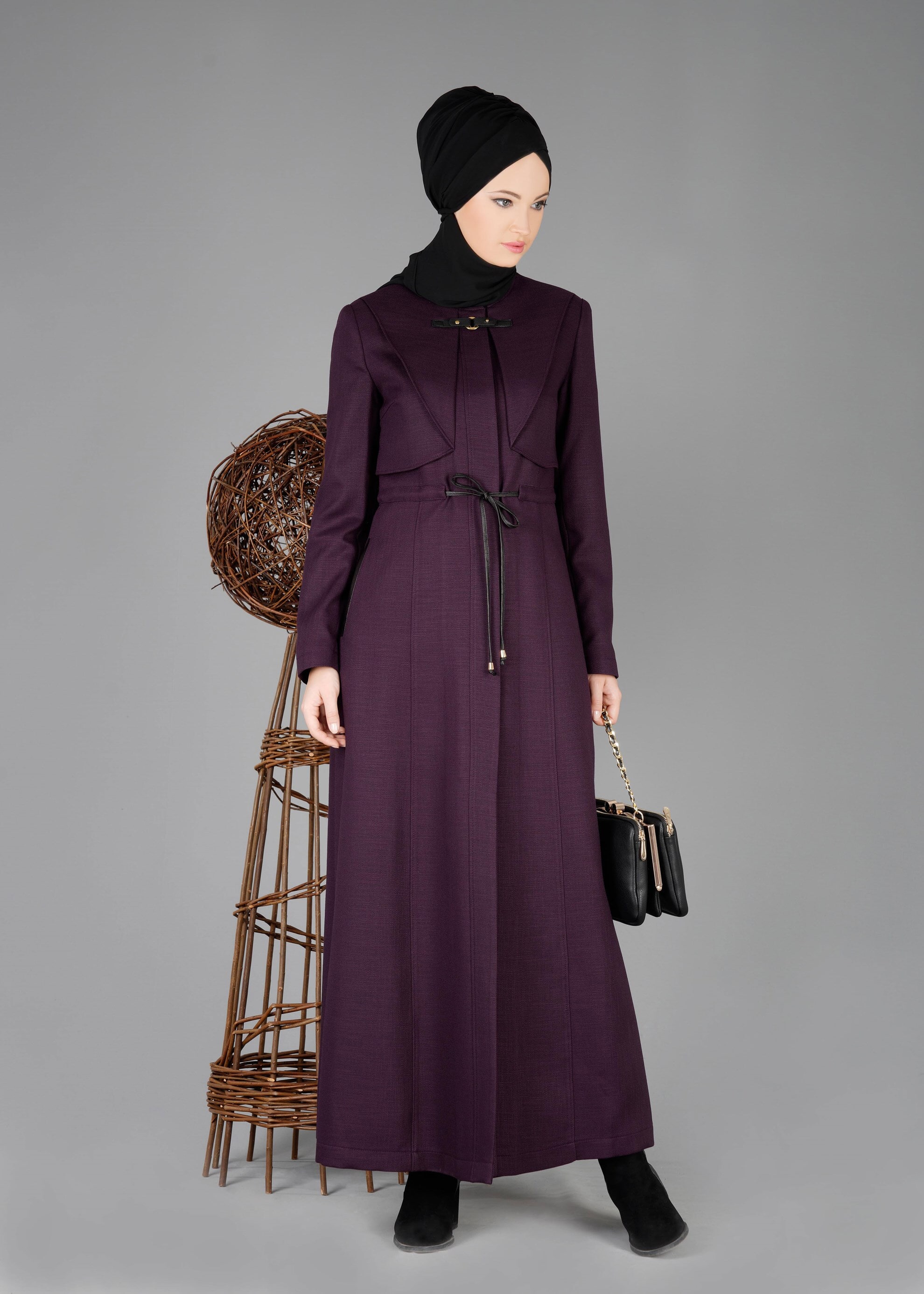 Tesettür giyim MOR BELDEN BÜZGÜ BAĞCIKLI PARDESÜ 1875