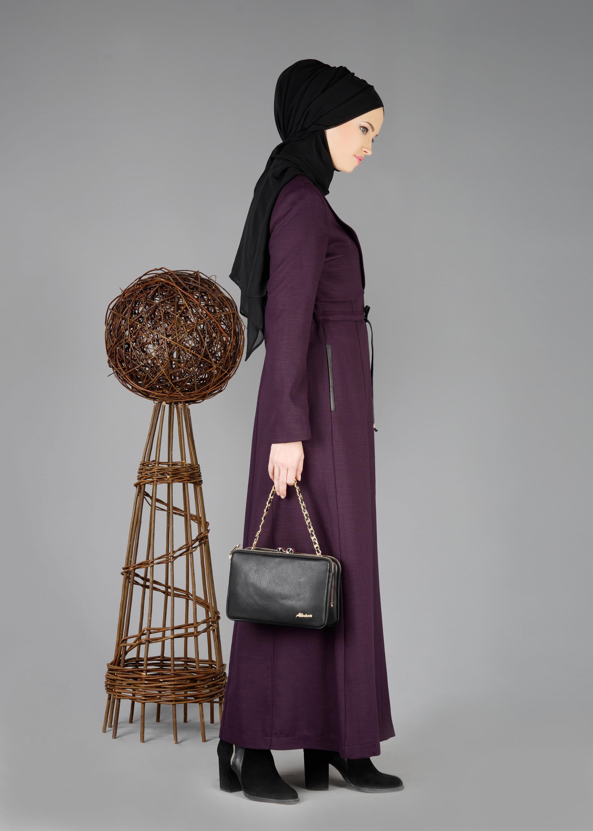 Tesettür giyim MOR BELDEN BÜZGÜ BAĞCIKLI PARDESÜ 1875