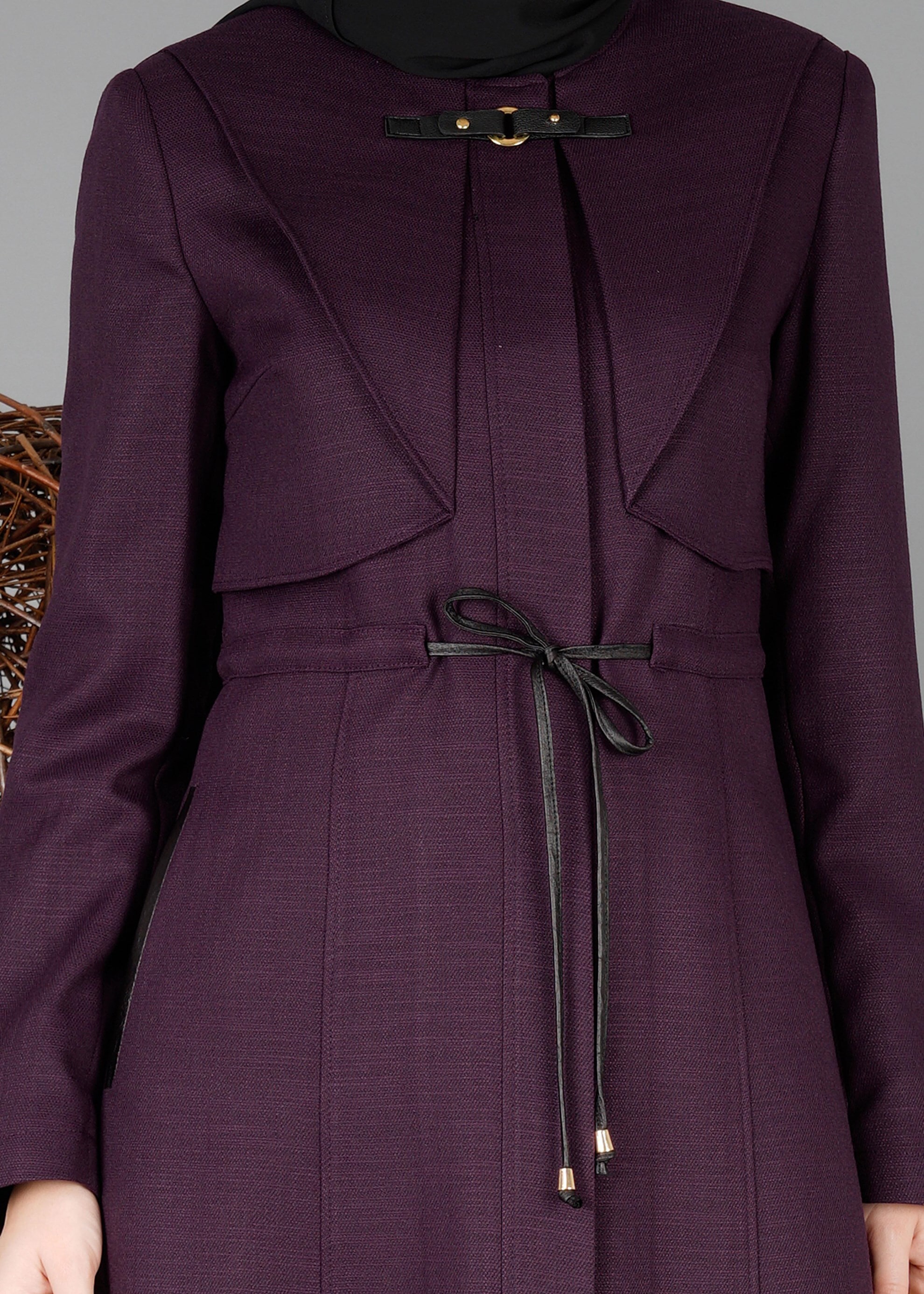 Tesettür giyim MOR BELDEN BÜZGÜ BAĞCIKLI PARDESÜ 1875