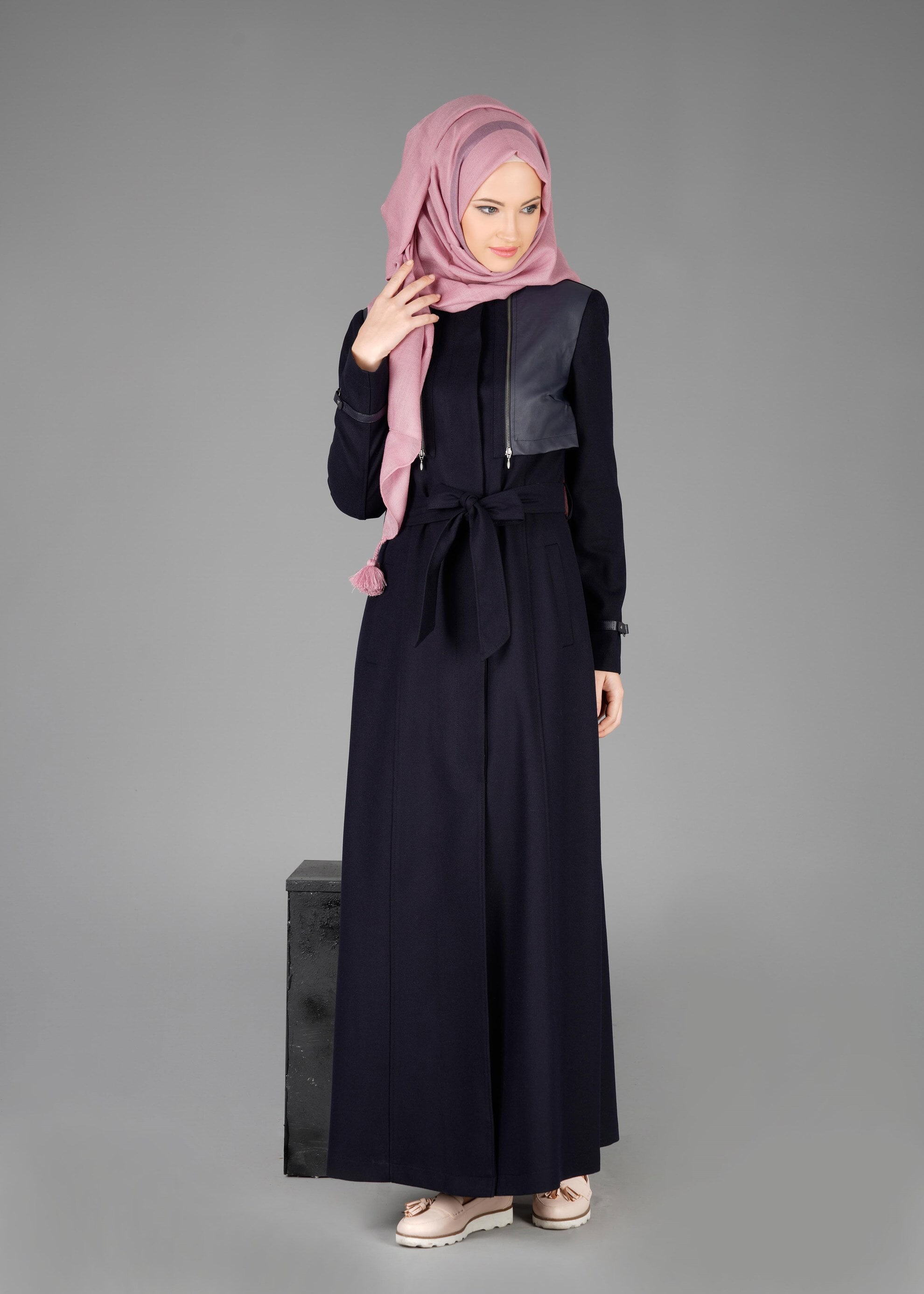 Tesettür giyim LACİVERT FERMUAR DETAYLI PARDESÜ 1876