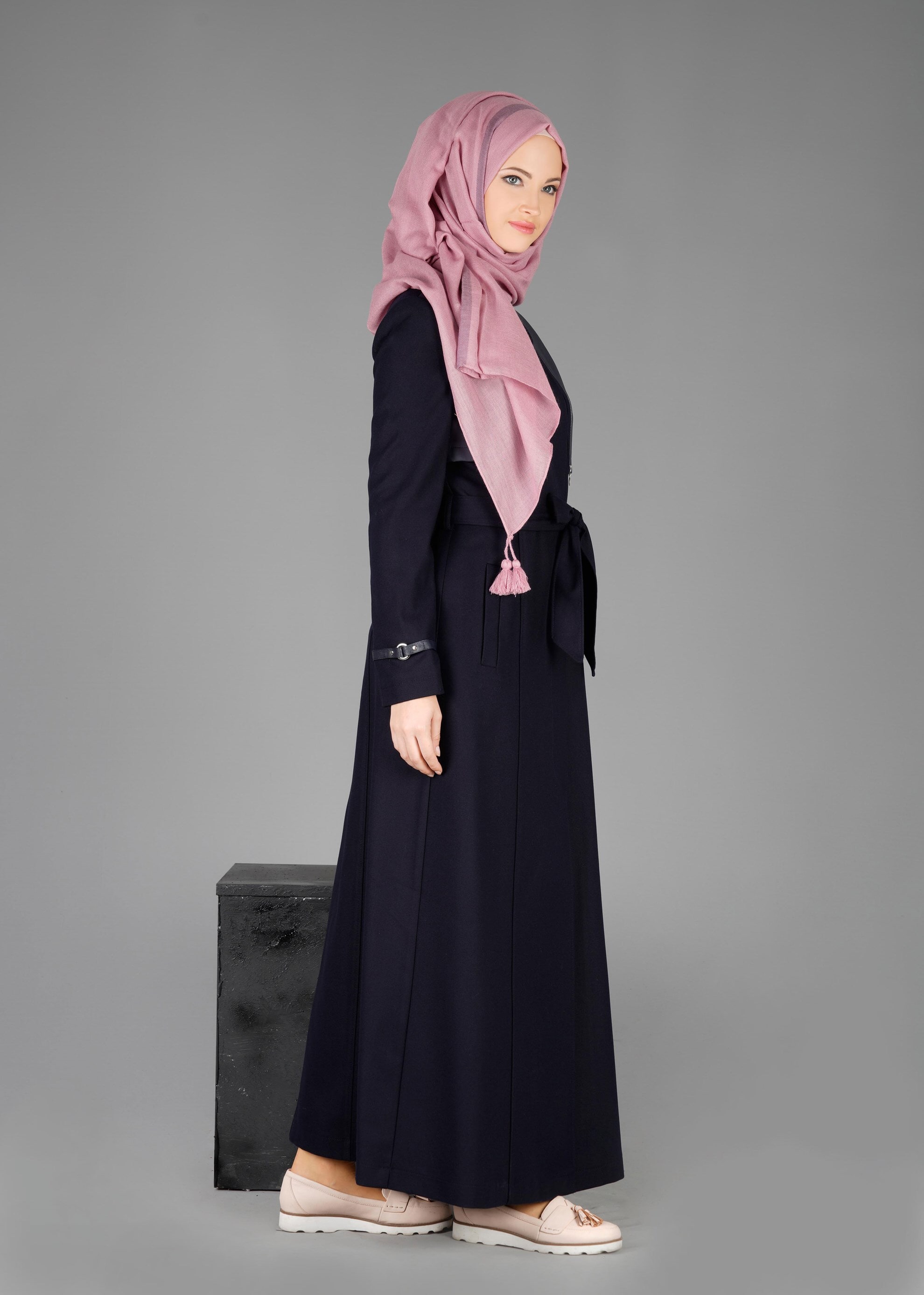 Tesettür giyim LACİVERT FERMUAR DETAYLI PARDESÜ 1876