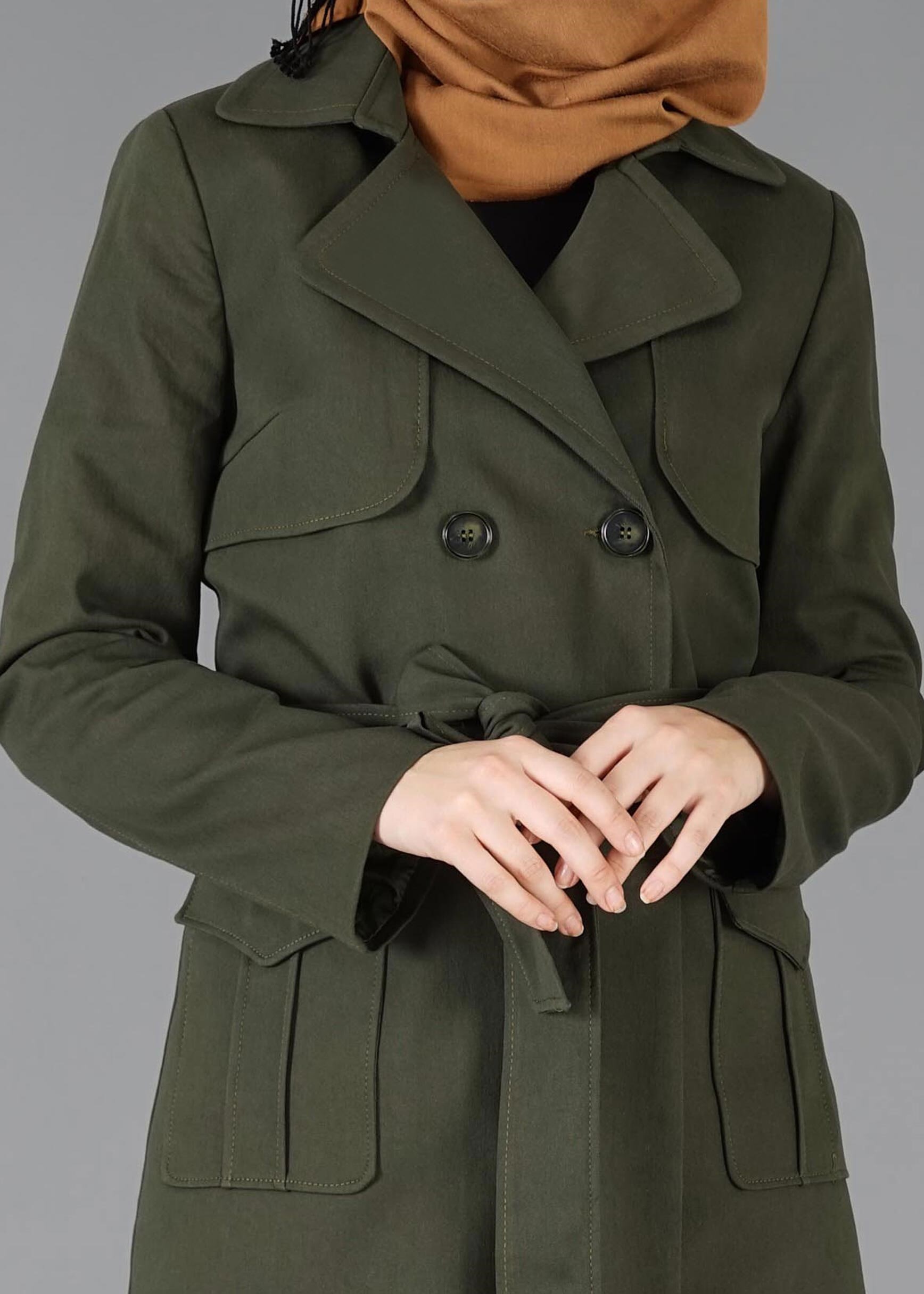 Tesettür giyim HAKİ PAMUKLU KRUVAZE PARDESÜ 1877