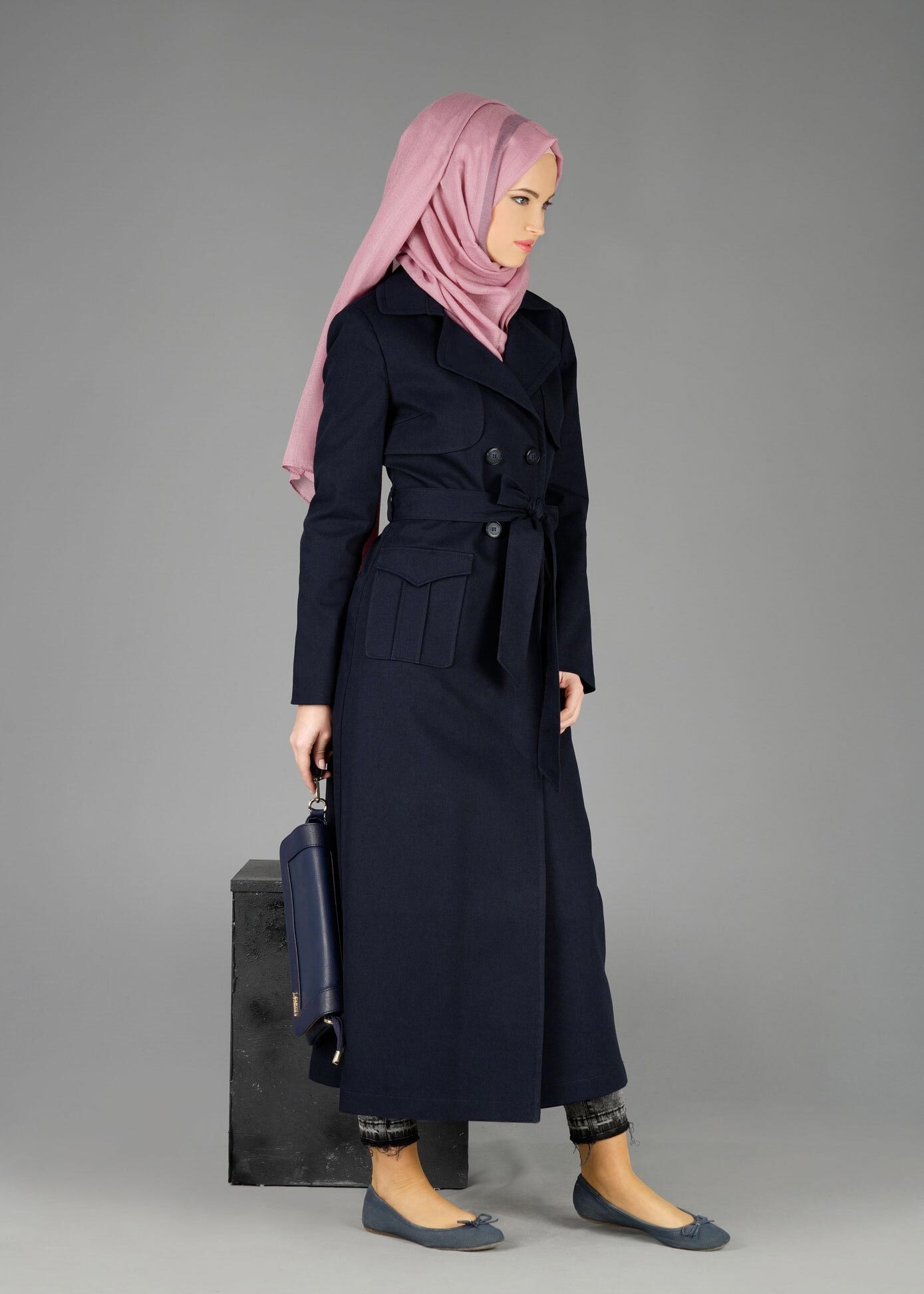 Tesettür giyim LACİVERT PAMUKLU KRUVAZE PARDESÜ 1877