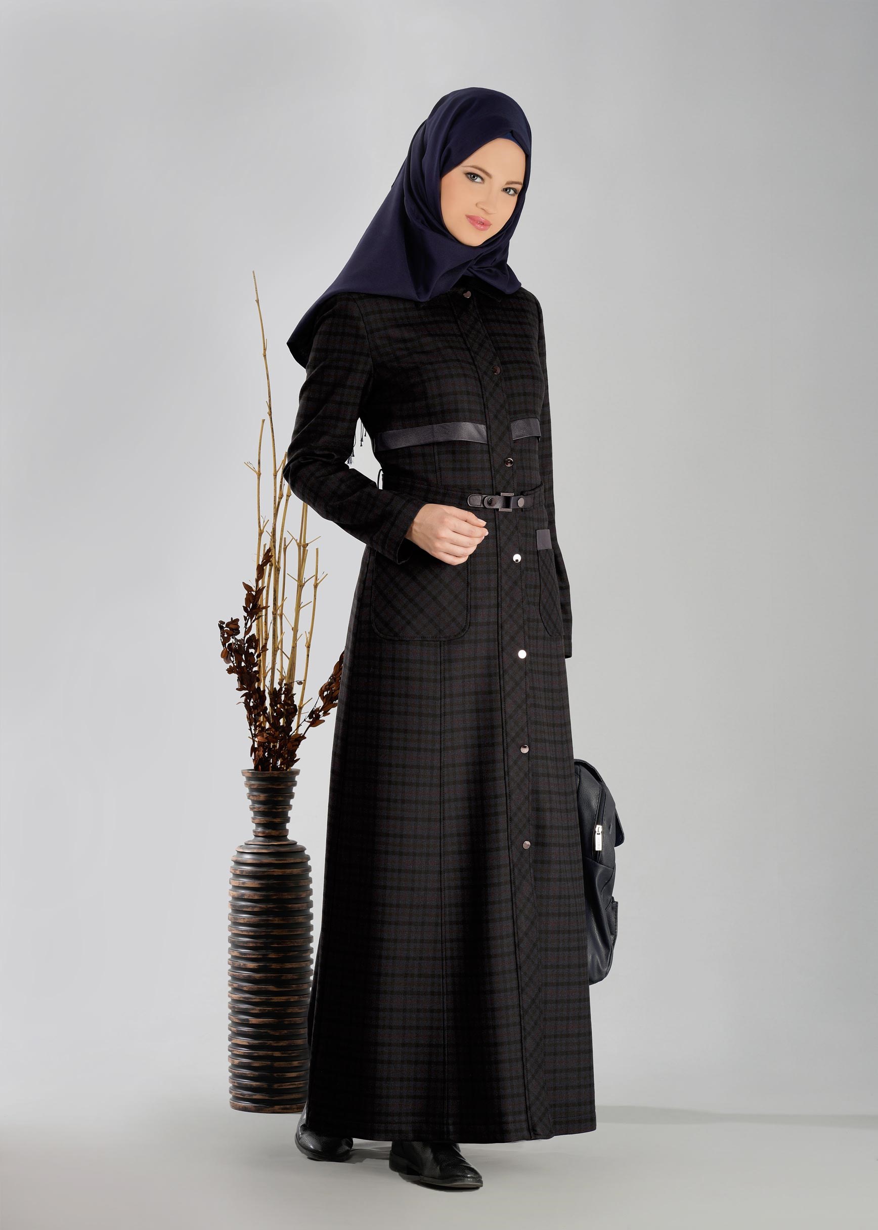 Tesettür giyim SİYAH 1880 Exmore 5339 Tesettür Pardesü 38/46