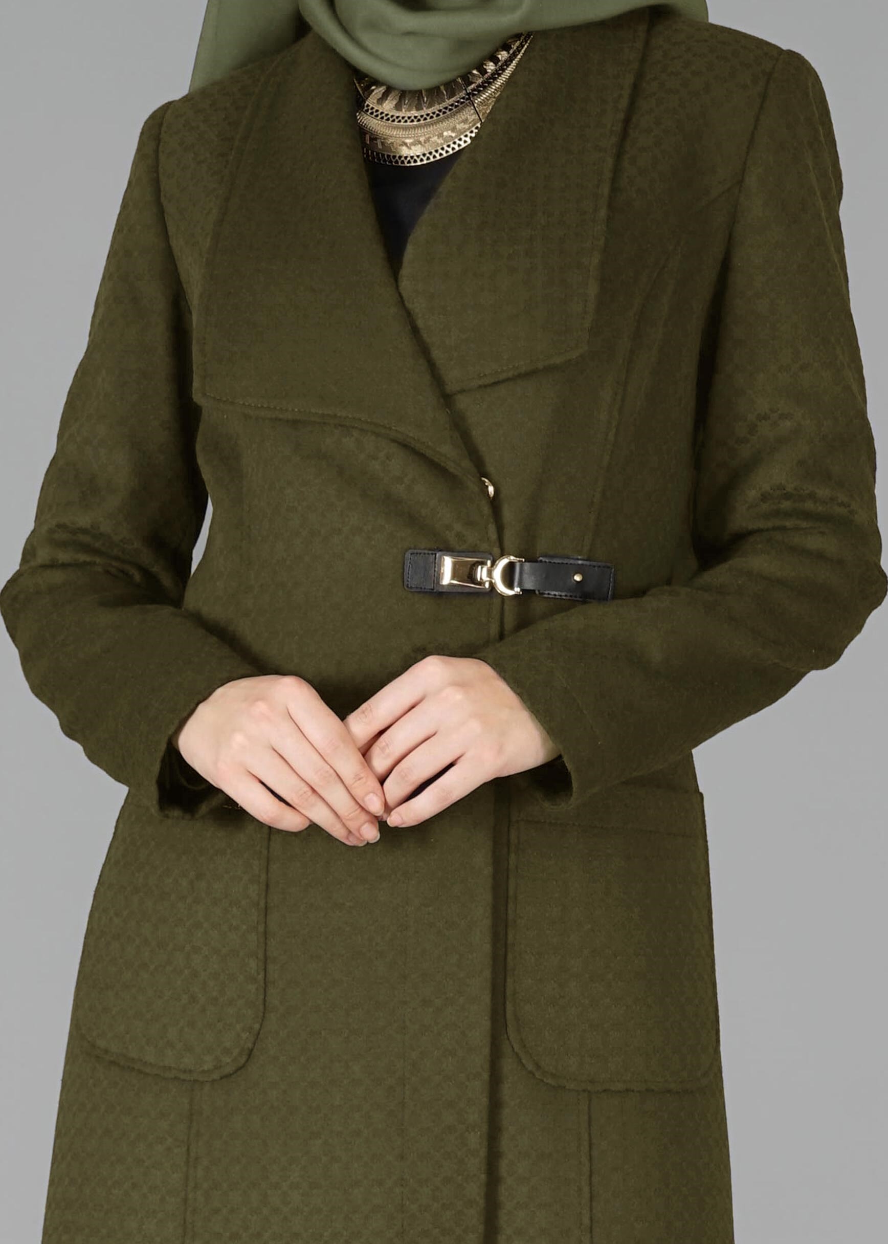 Tesettür giyim YEŞİL CEPLİ PARDESÜ 1885