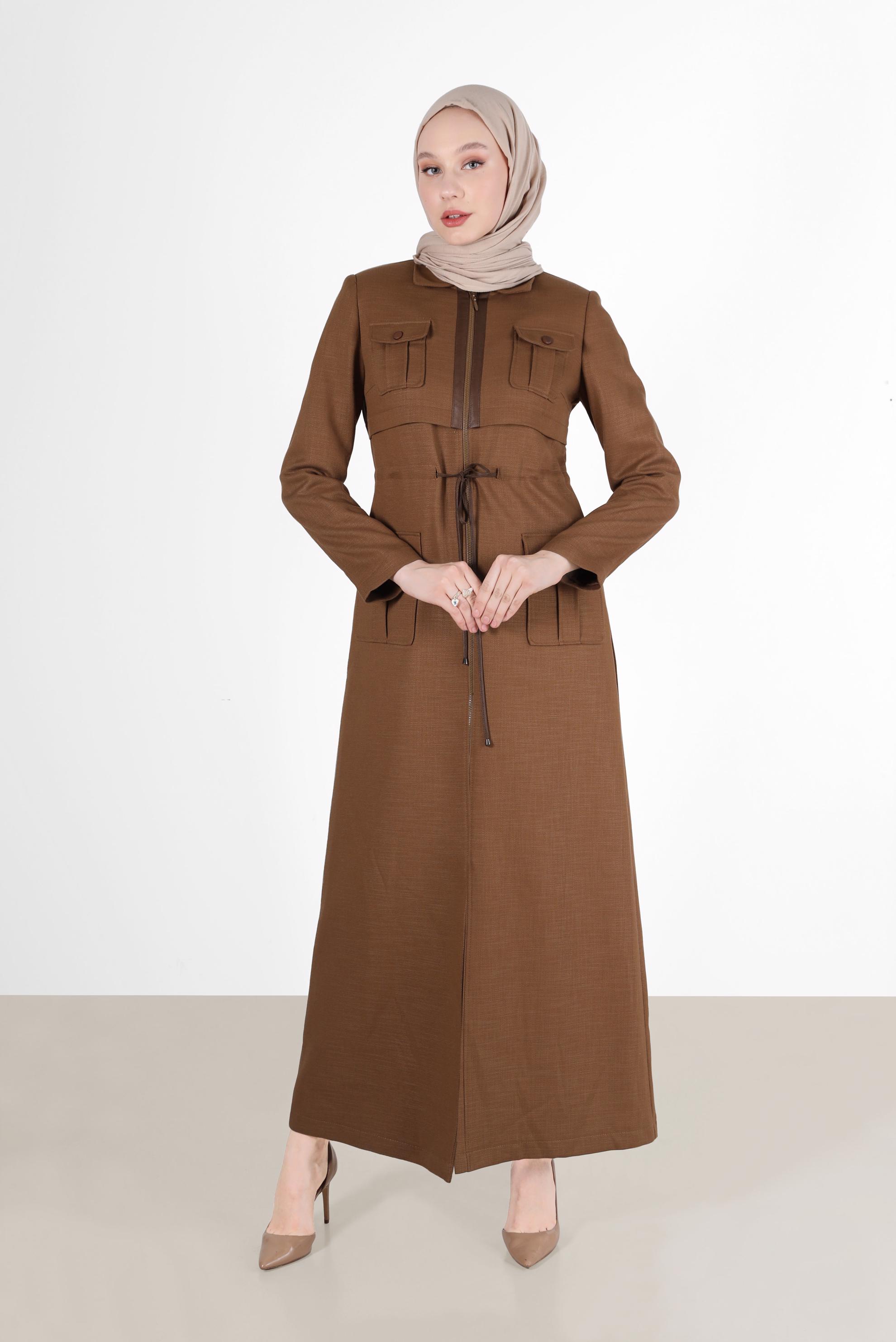 Tesettür giyim KAHVE BELDEN BÜZGÜLÜ FERMUARLI PARDESÜ 1890