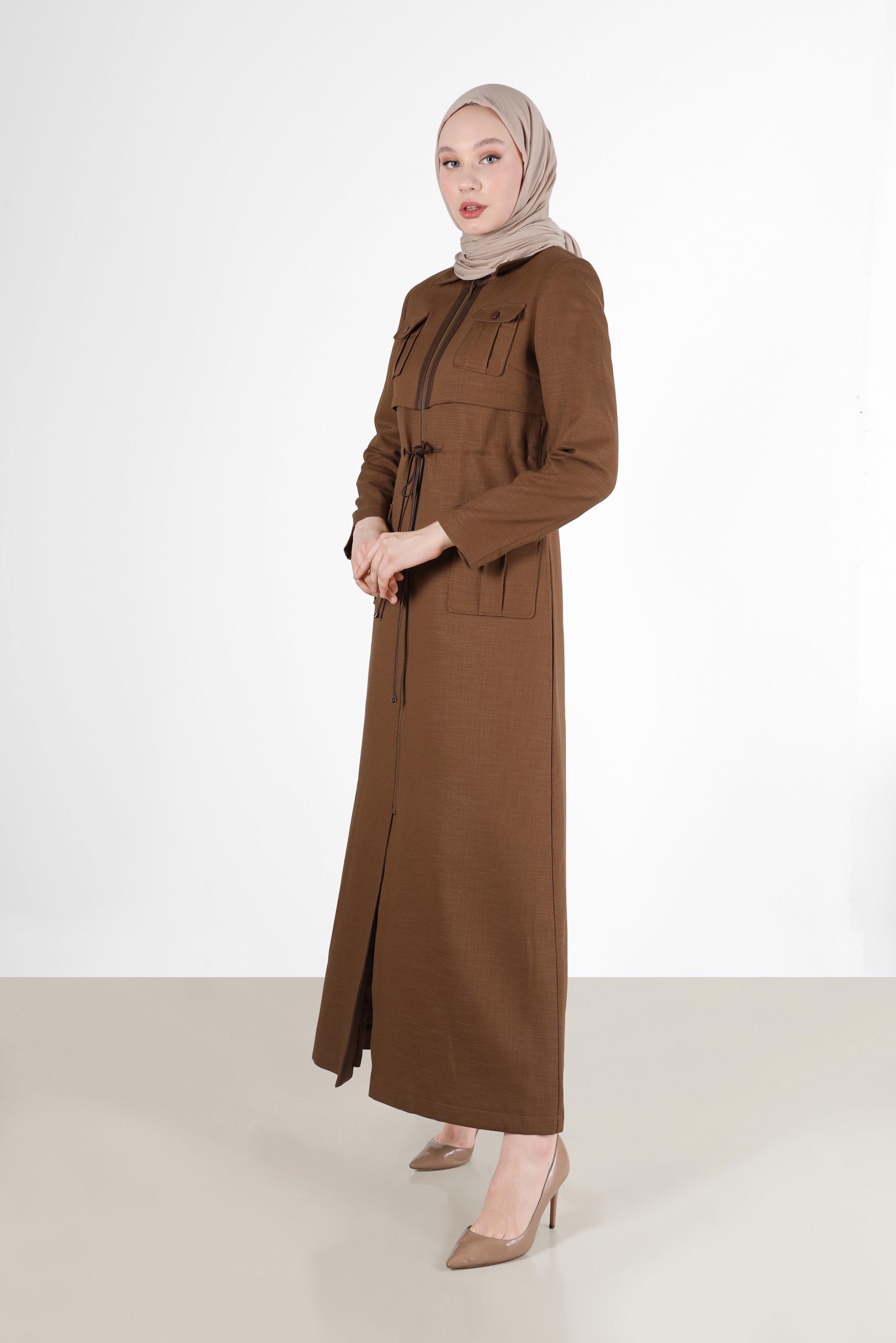 Tesettür giyim KAHVE BELDEN BÜZGÜLÜ FERMUARLI PARDESÜ 1890