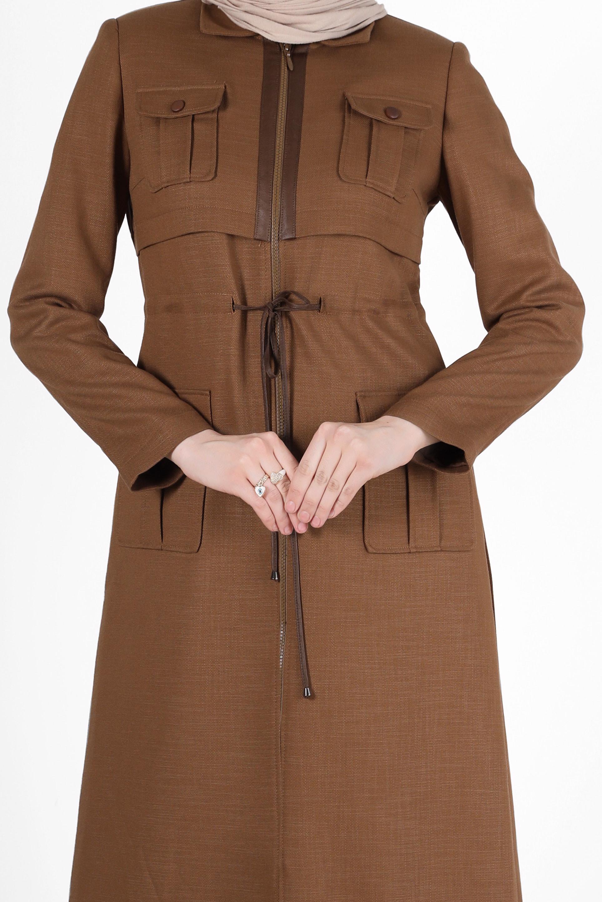 Tesettür giyim KAHVE BELDEN BÜZGÜLÜ FERMUARLI PARDESÜ 1890