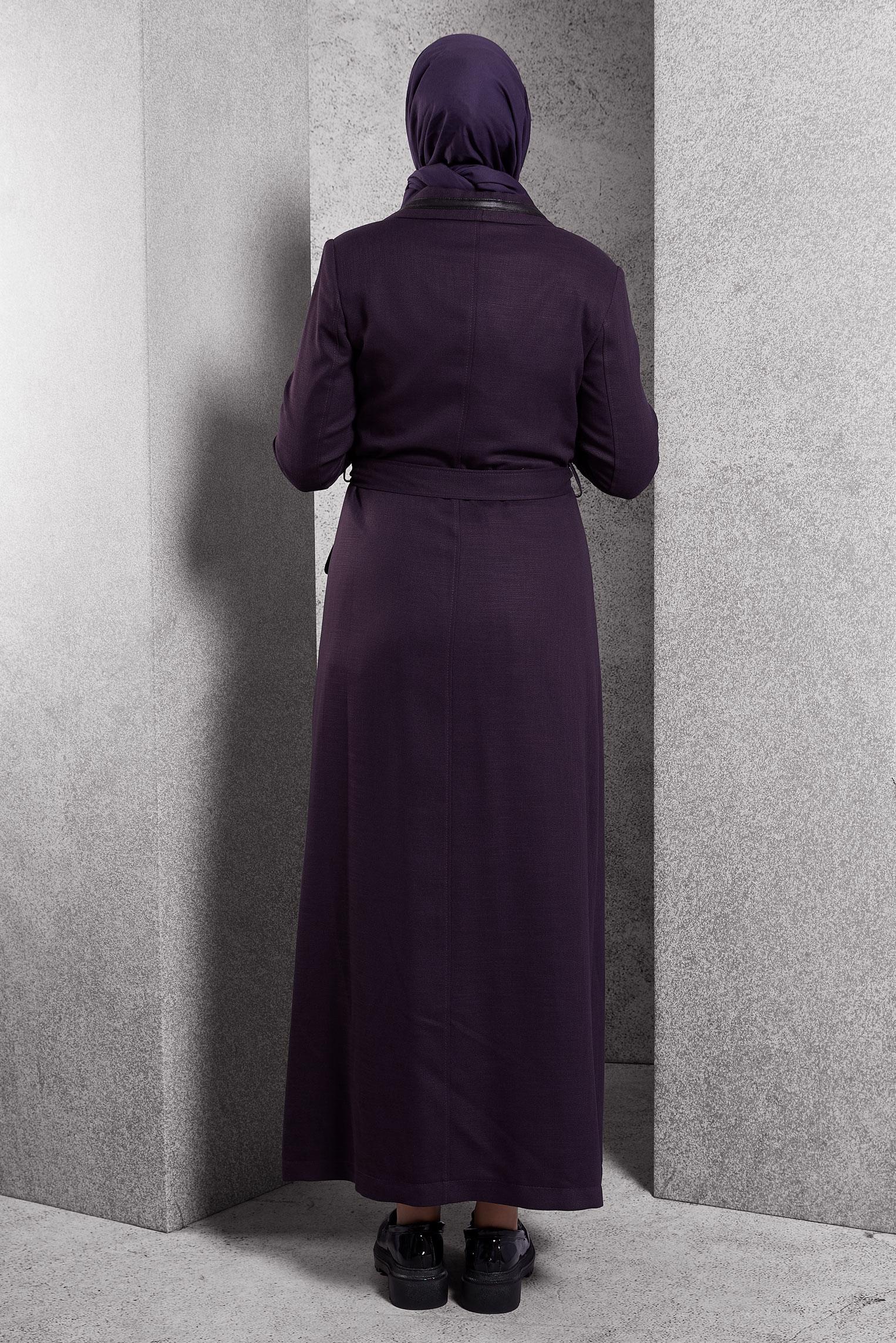 Tesettür giyim MOR CEP DETAYLI PARDESÜ 1894