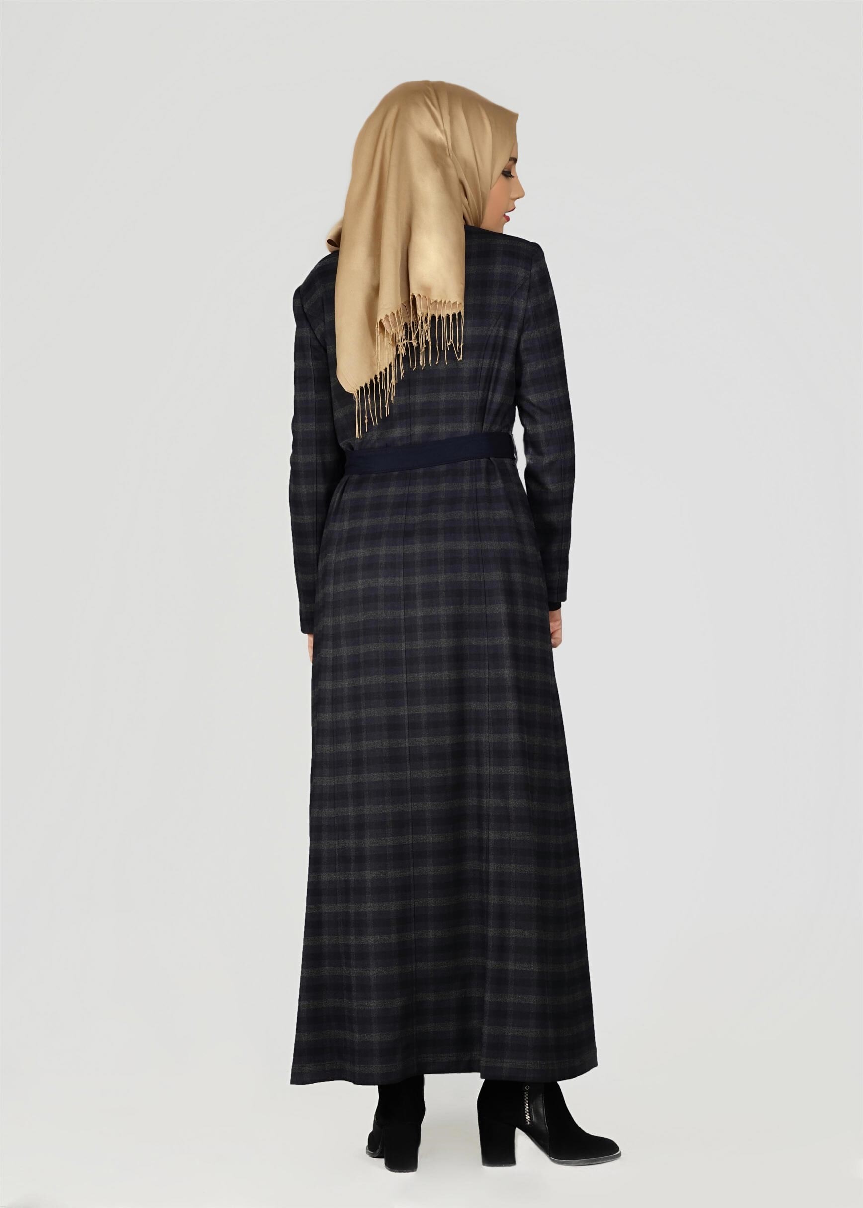 Tesettür giyim LACİVERT ÇITÇITLI KARELİ PARDESÜ 1904