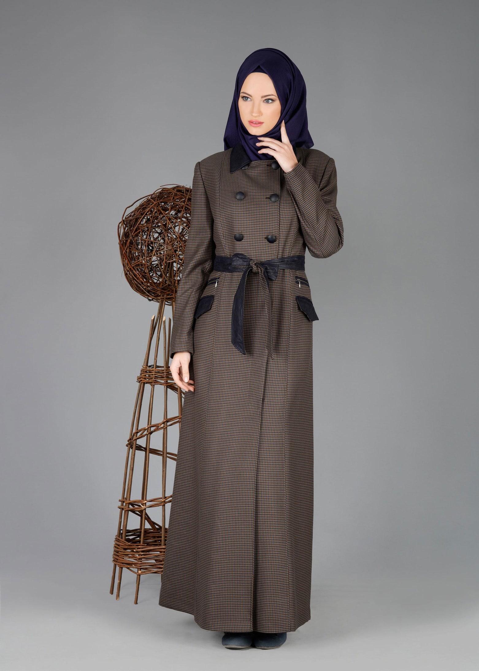 Tesettür giyim LACİVERT PÖTİKARE DESENLİ PARDESÜ 1905