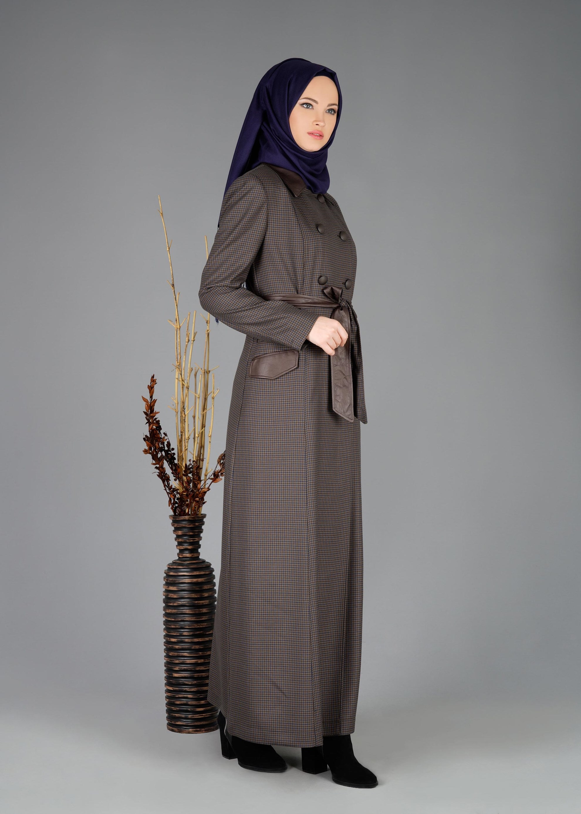 Tesettür giyim VİZON PÖTİKARE DESENLİ PARDESÜ 1905