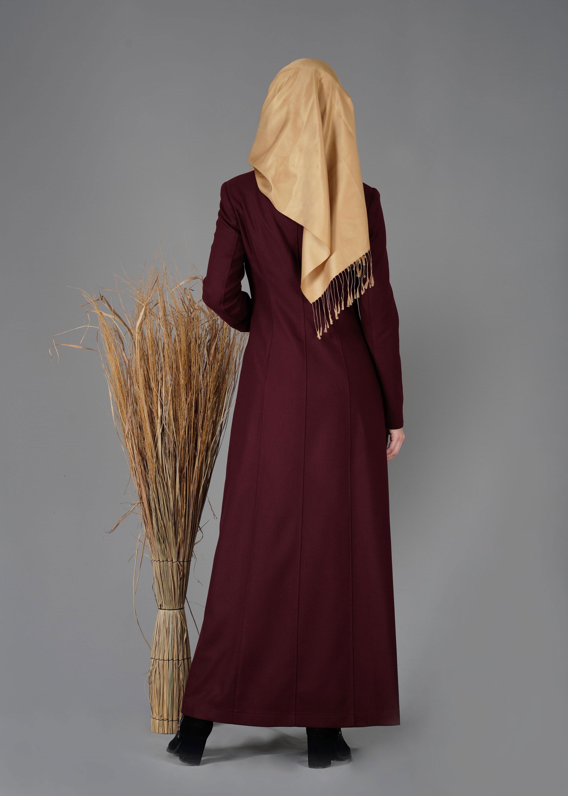 Tesettür giyim BORDO FERMUAR DETAYLI PARDESÜ 1906