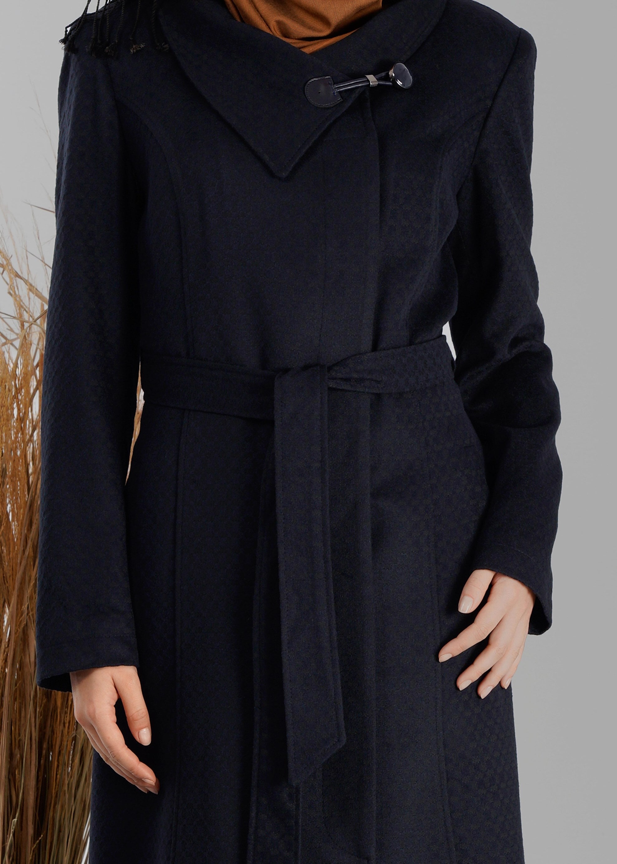 Tesettür giyim LACİVERT YAKASI DÜĞMELİ PARDESÜ 1911