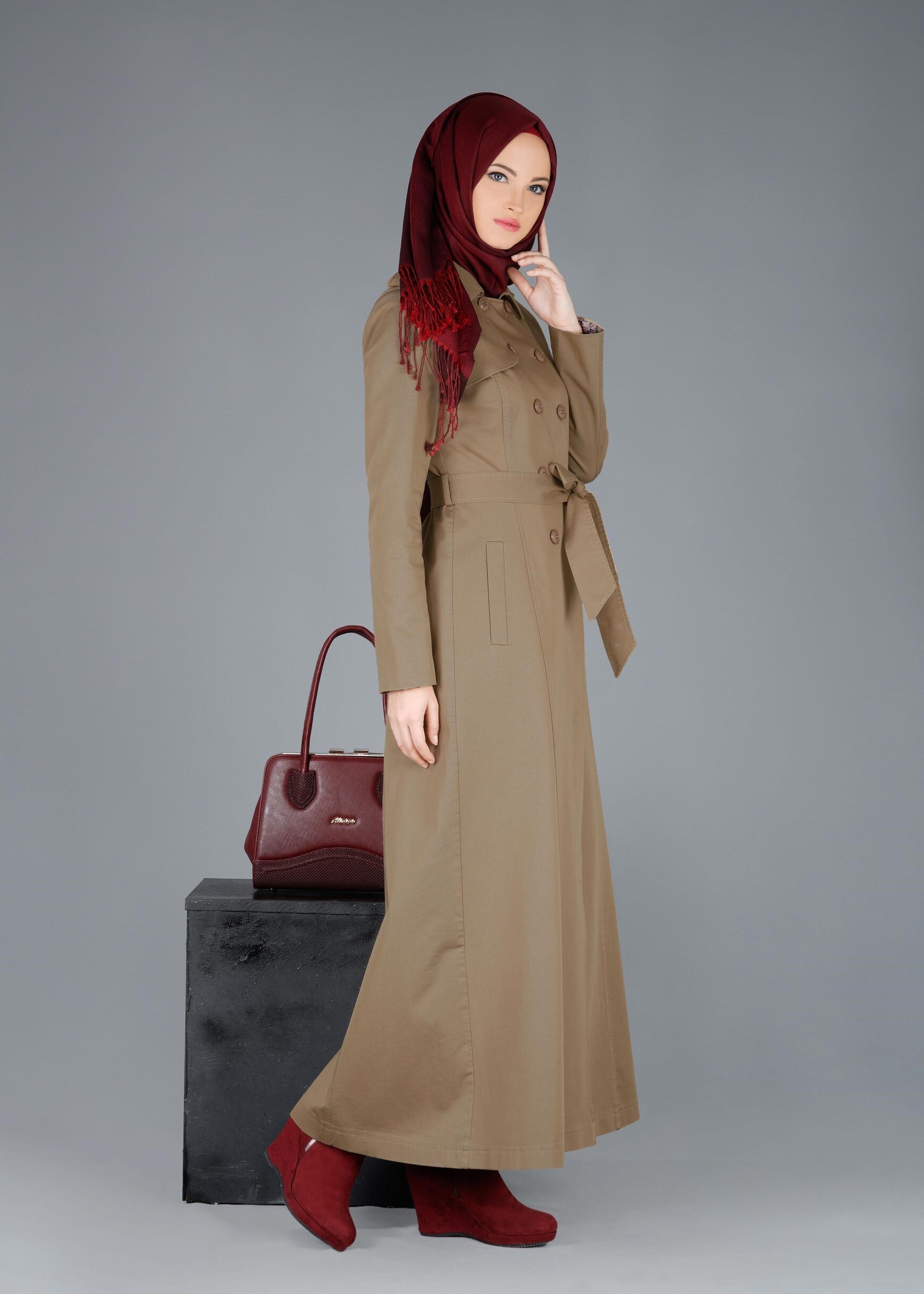 Tesettür giyim KAHVE  DÜĞMELİ KUŞAKLI PARDESÜ 1918