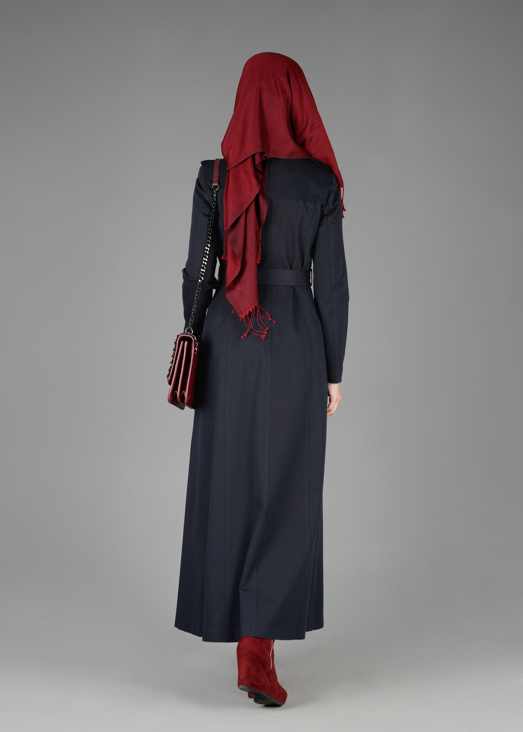 Tesettür giyim LACİVERT  DÜĞMELİ KUŞAKLI PARDESÜ 1918