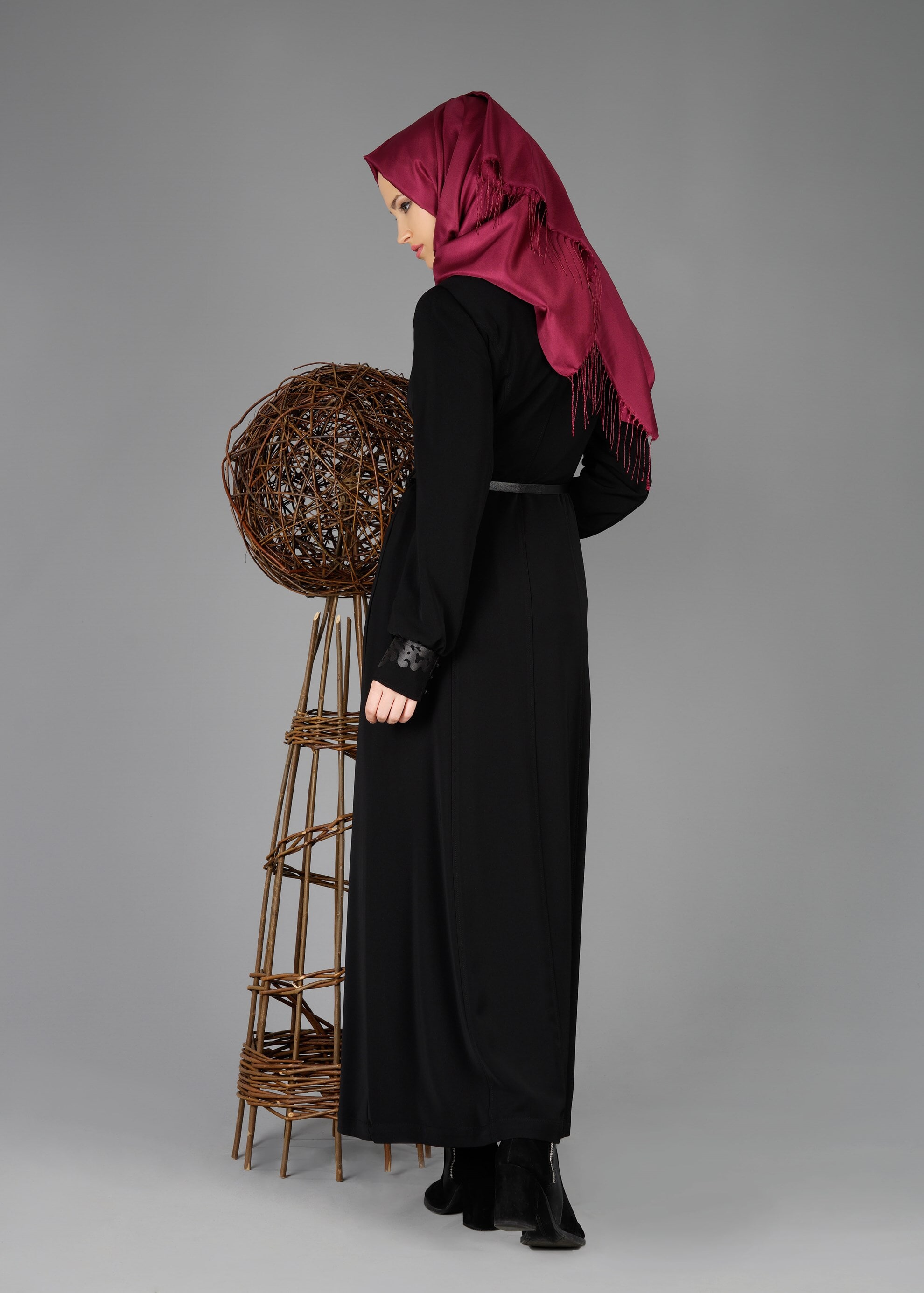 Tesettür giyim SİYAH FERMUARLI PARDESÜ 1932