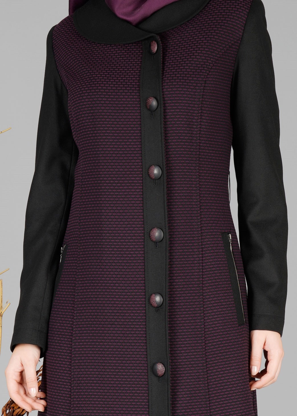 Tesettür giyim MÜRDÜM DESENLİ DÜĞMELİ PARDESÜ 1934