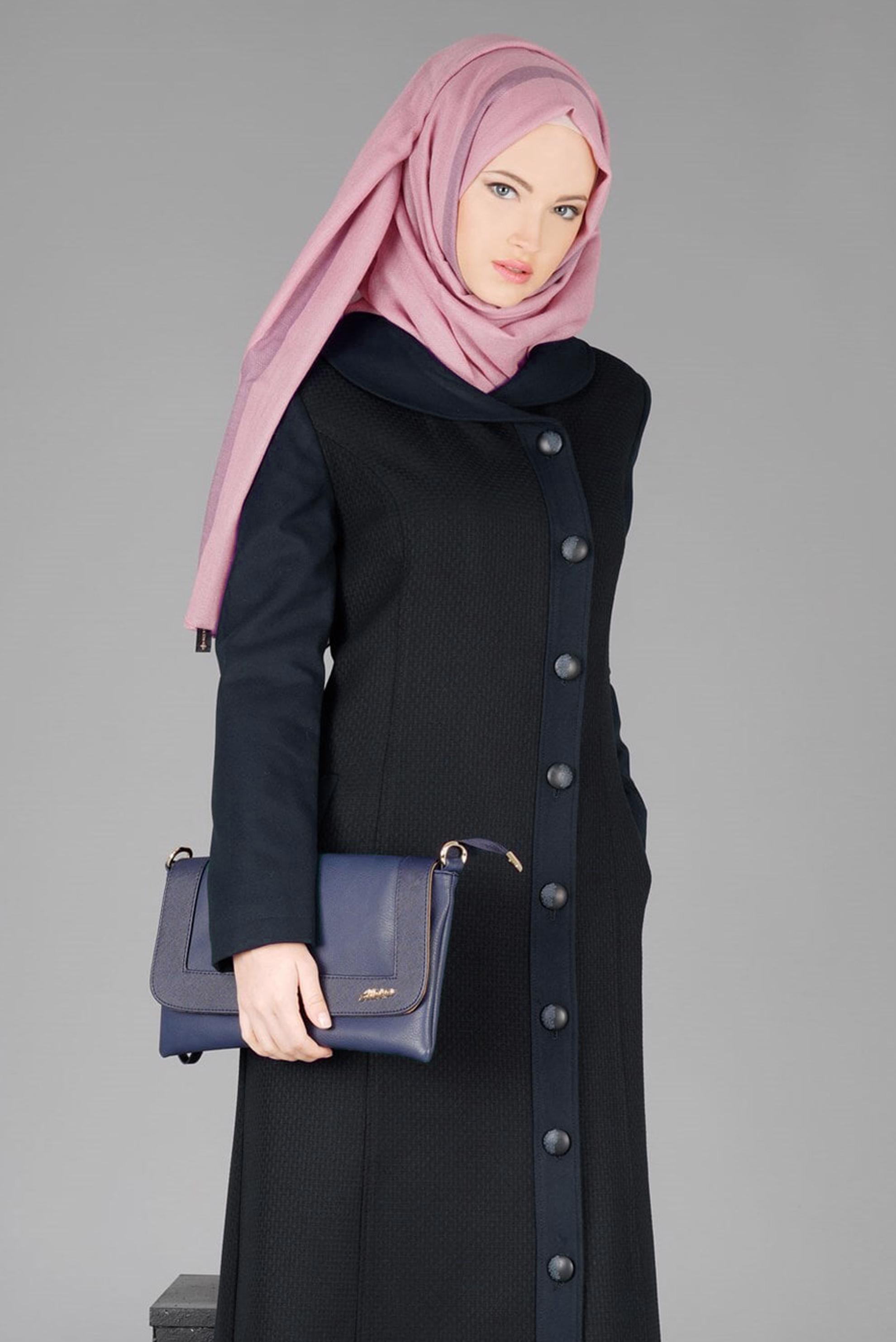 Tesettür giyim LACİVERT DESENLİ DÜĞMELİ PARDESÜ 1934