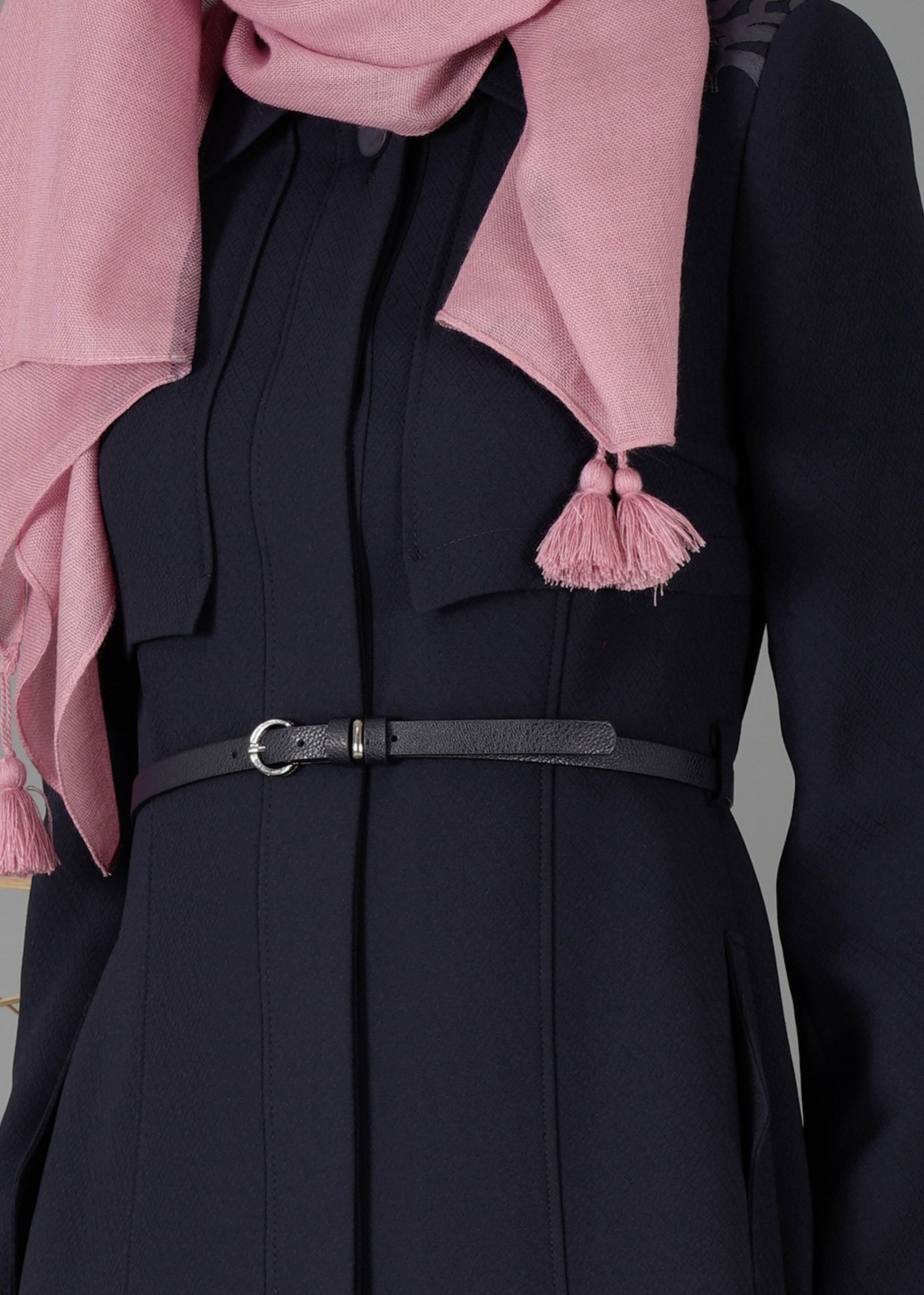 Tesettür giyim LACİVERT OMUZ DETAYLI DÜĞMELİ PARDESÜ 1935