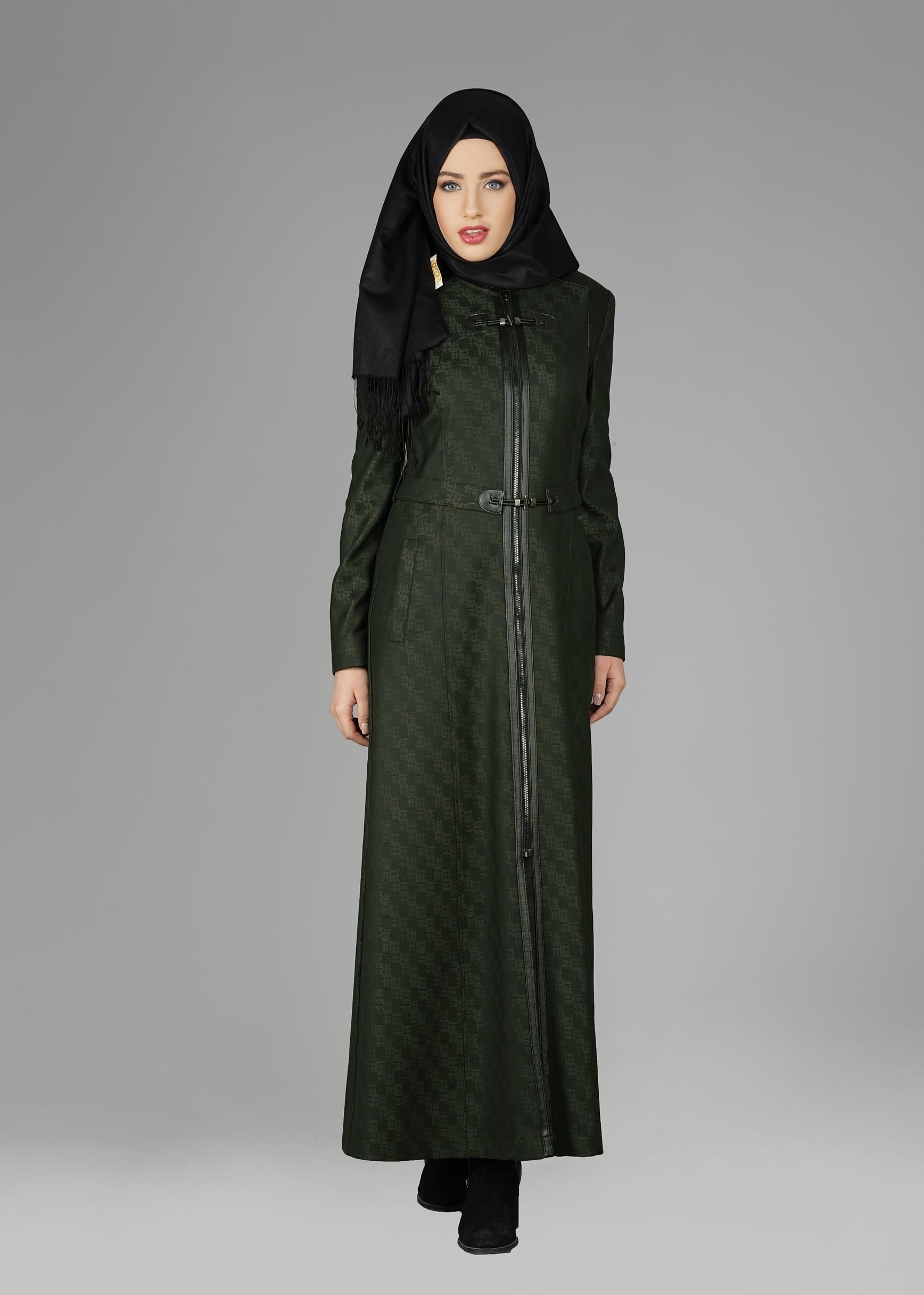 Tesettür giyim HAKİ FERMUARLI DETAYLI PARDESÜ 1938