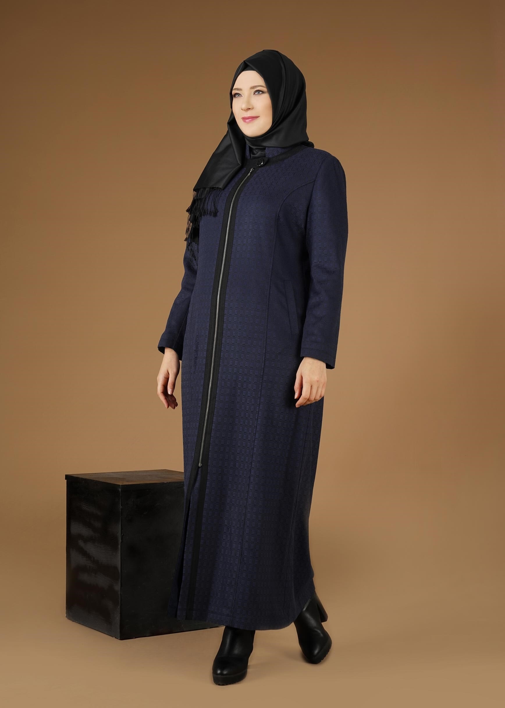 Vêtements hijab BLEU MARINE PARDESSUS ZIPPÉ 1955 