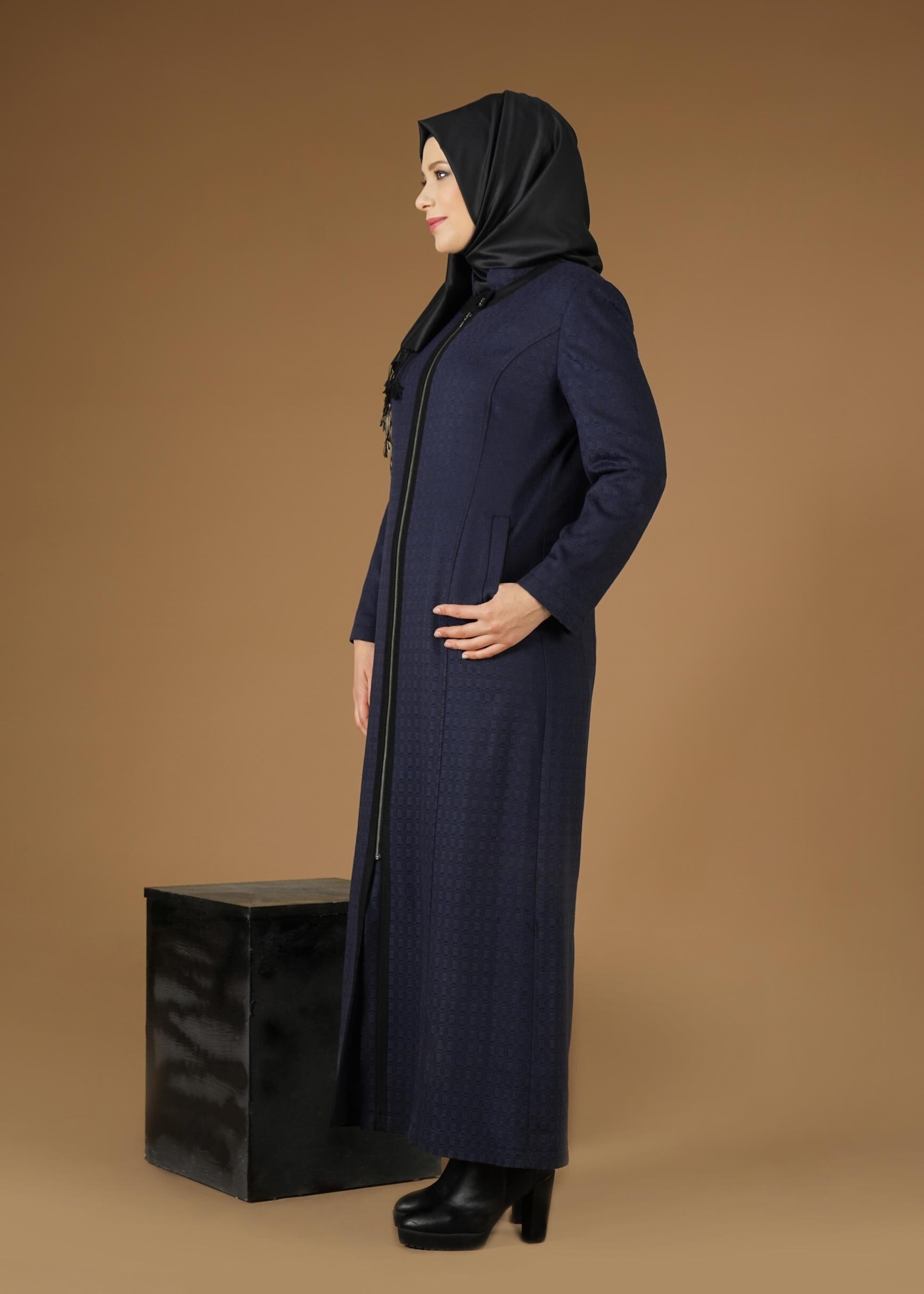 Vêtements hijab BLEU MARINE PARDESSUS ZIPPÉ 1955 