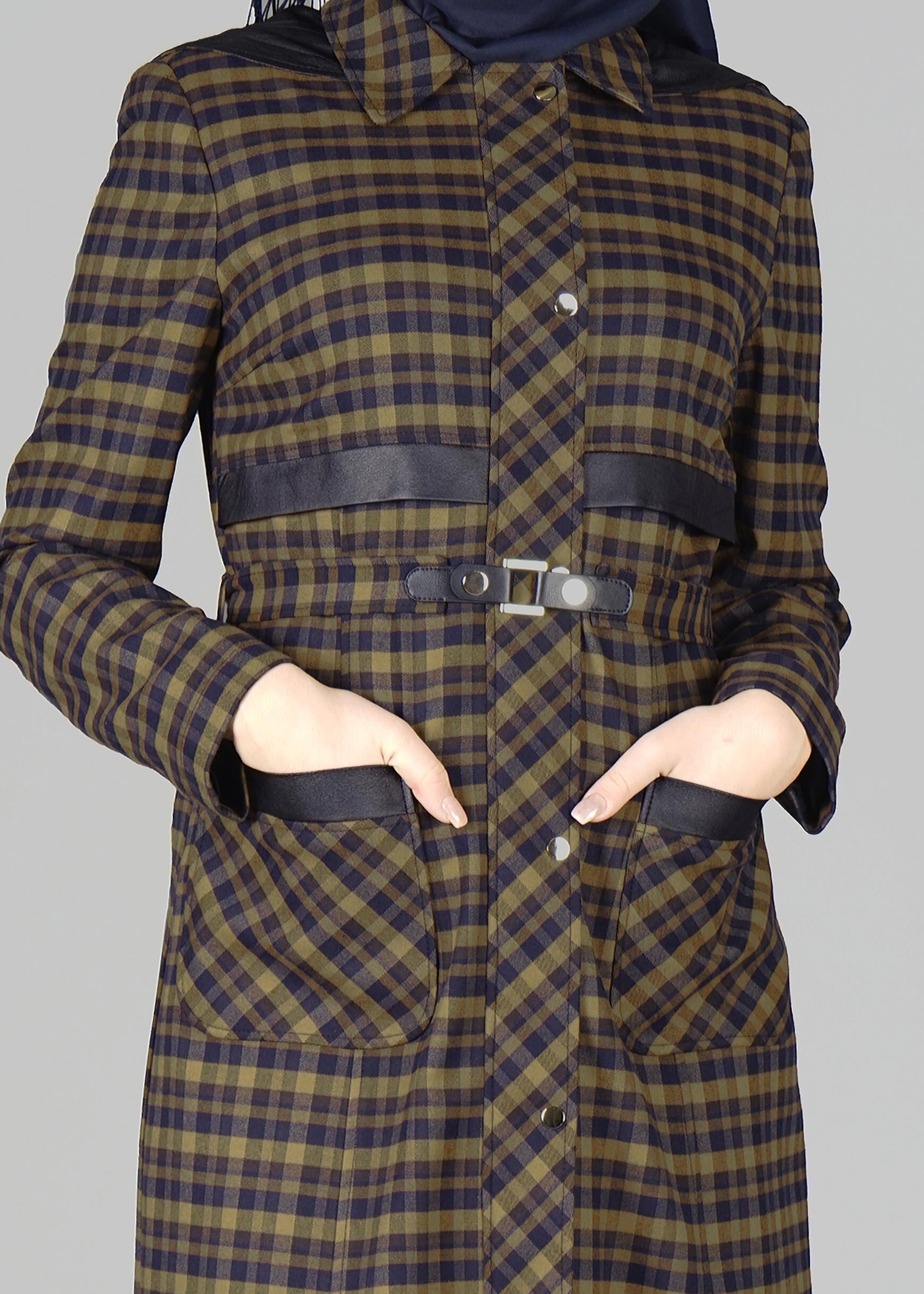 Tesettür giyim LACİVERT EKOSE PARDESÜ 1880-1