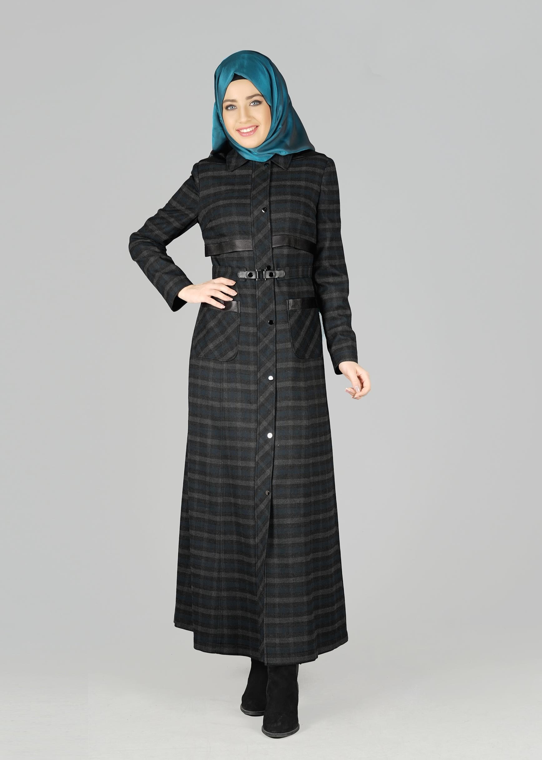 Tesettür giyim MAVİ 1880-2 PARDESÜ