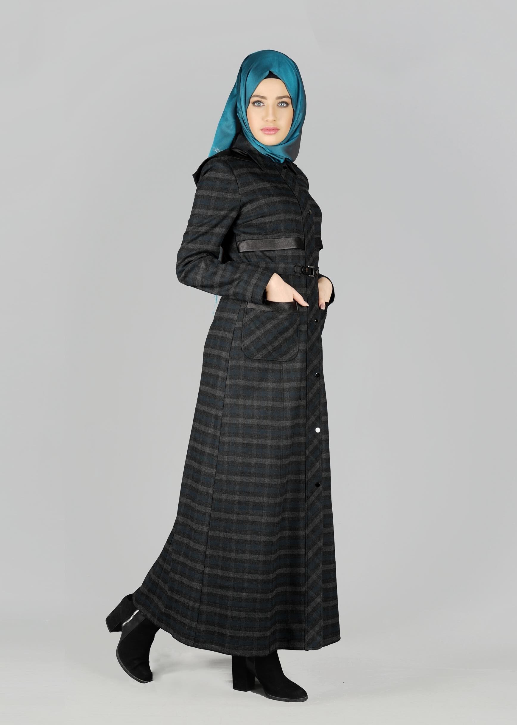 Tesettür giyim MAVİ 1880-2 PARDESÜ