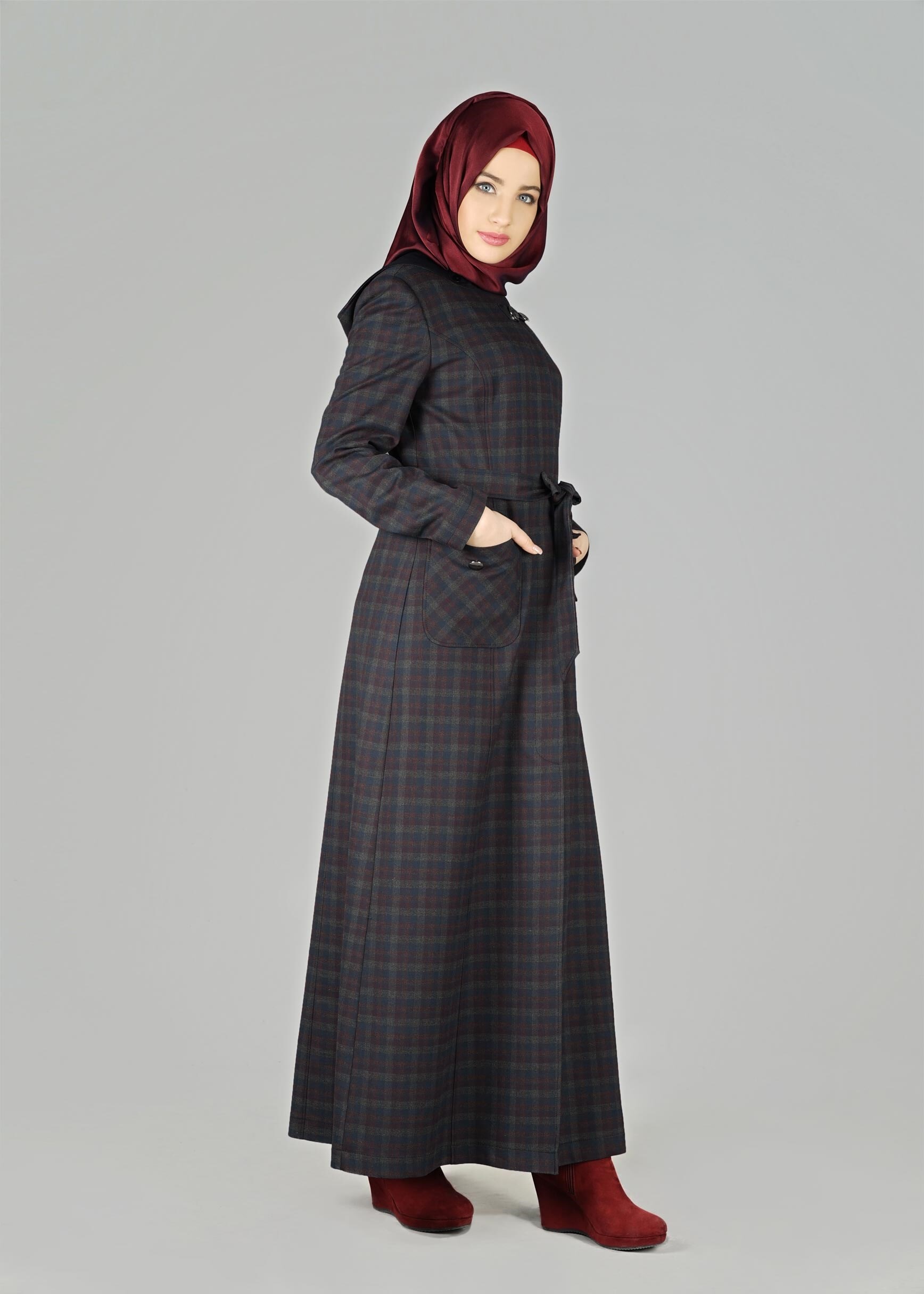 Tesettür giyim LACİVERT 1881-1 PARDESÜ