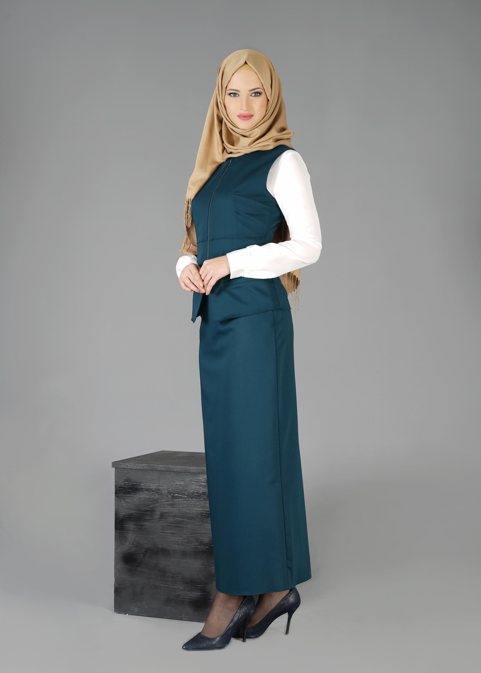 Tesettür giyim MAVİ 4759 ETEKLİ TAKIM