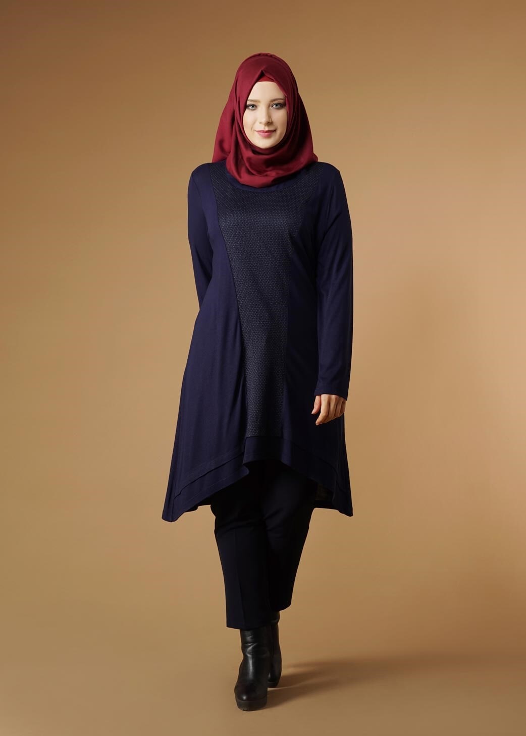 Tesettür giyim LACİVERT ASİMETRİK KESİM TUNİK 2616 
