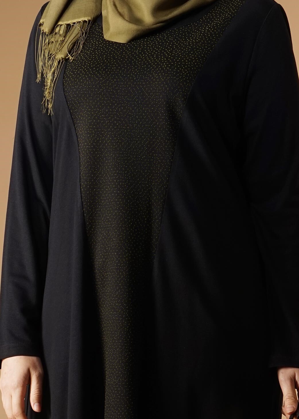 Tesettür giyim SİYAH ASİMETRİK KESİM TUNİK 2616 