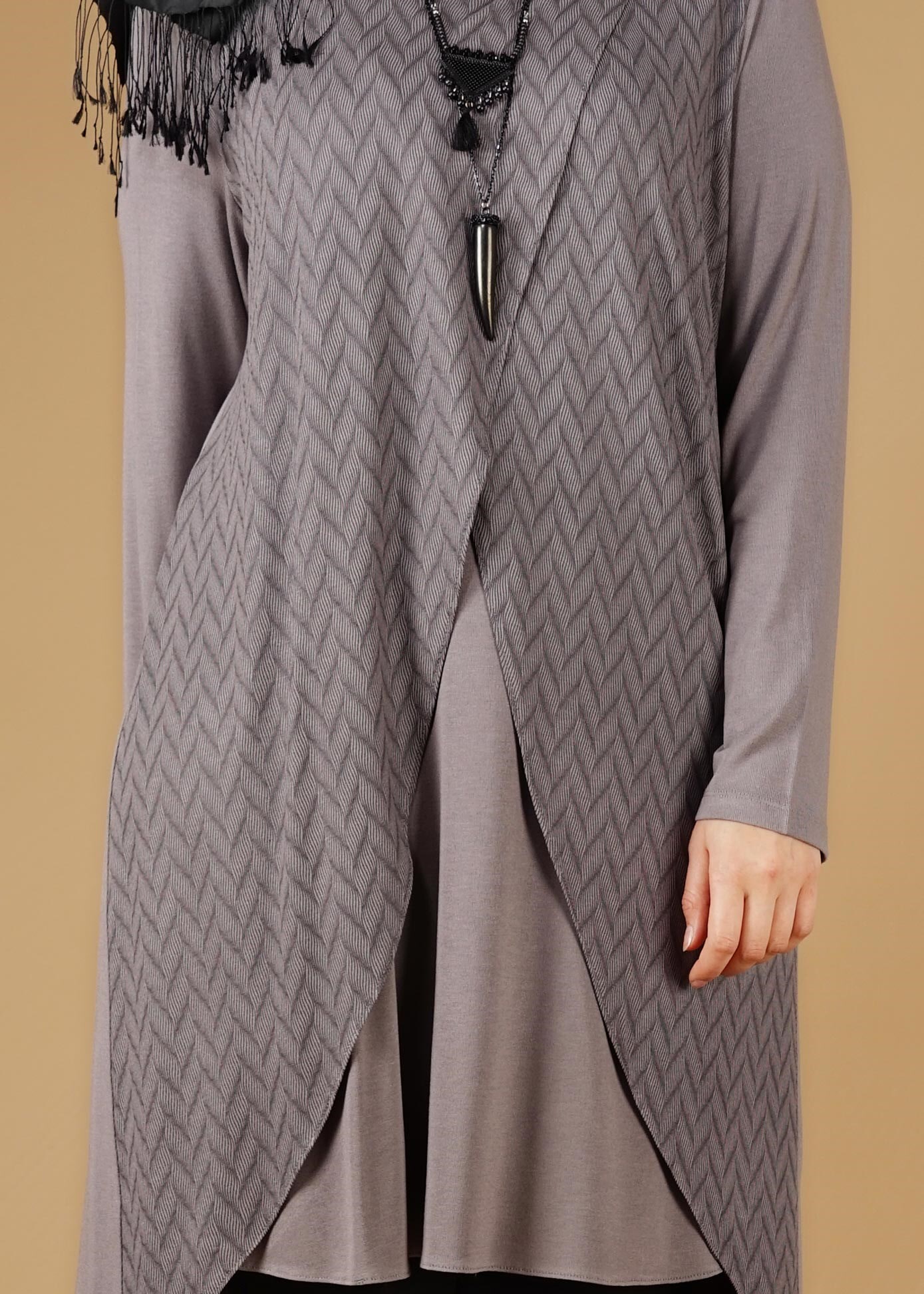 Tesettür giyim GRİ ASİMETRİK KESİM TUNİK 2620 