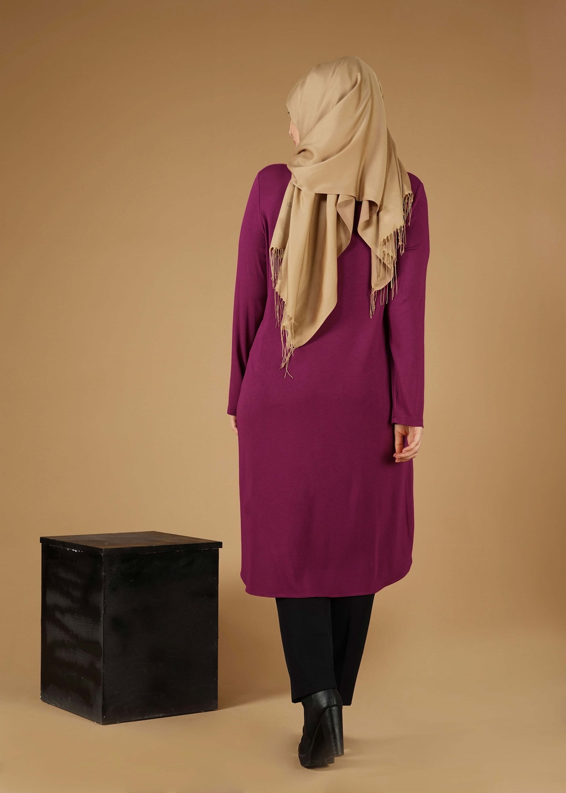 Tesettür giyim FUŞYA ASİMETRİK KESİM TUNİK 2620 