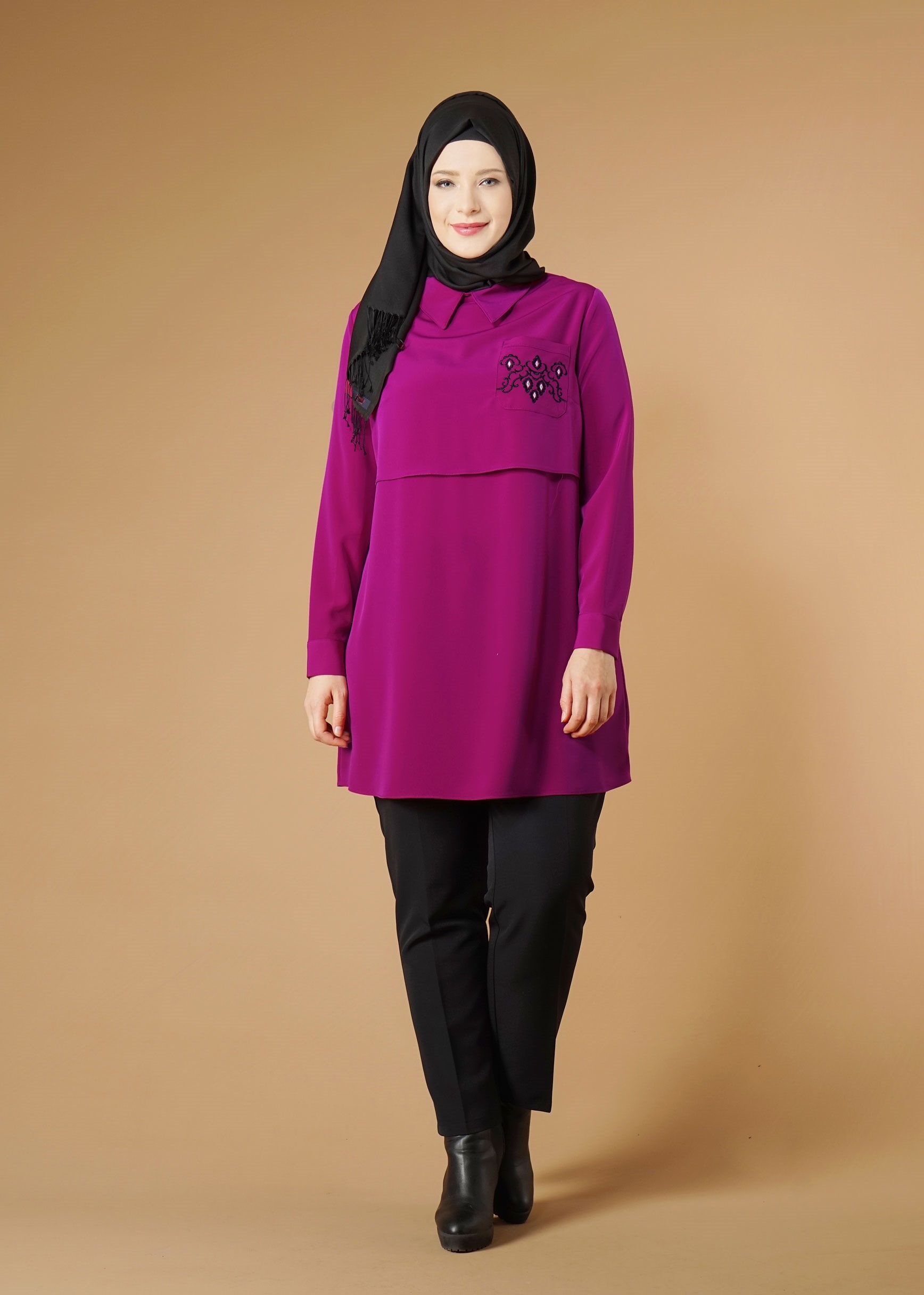 Tesettür giyim FUŞYA NAKIŞLI TUNİK 2624 