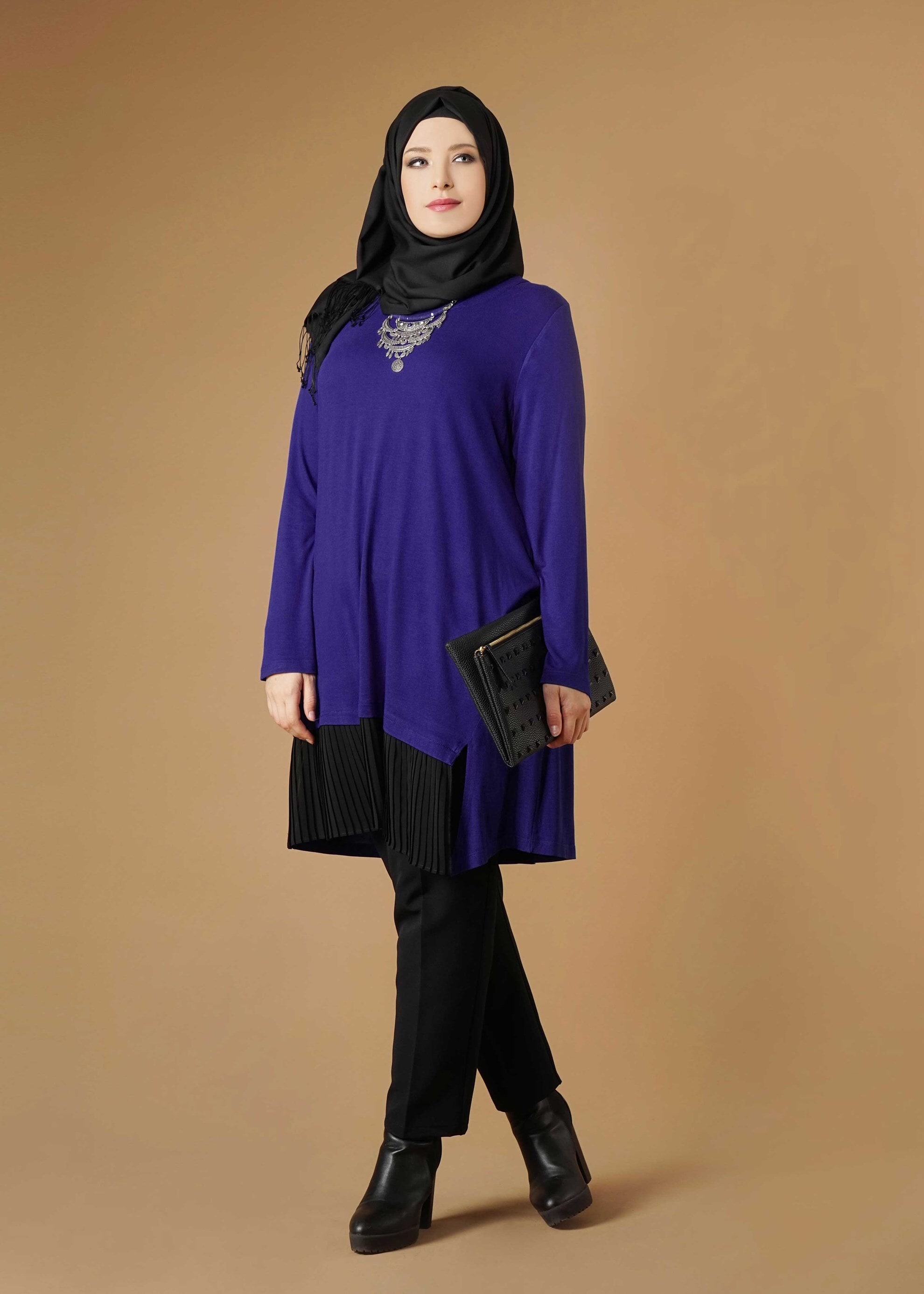 Tesettür giyim LACİVERT ETEK UCU PİLİSELİ TUNİK 2627 