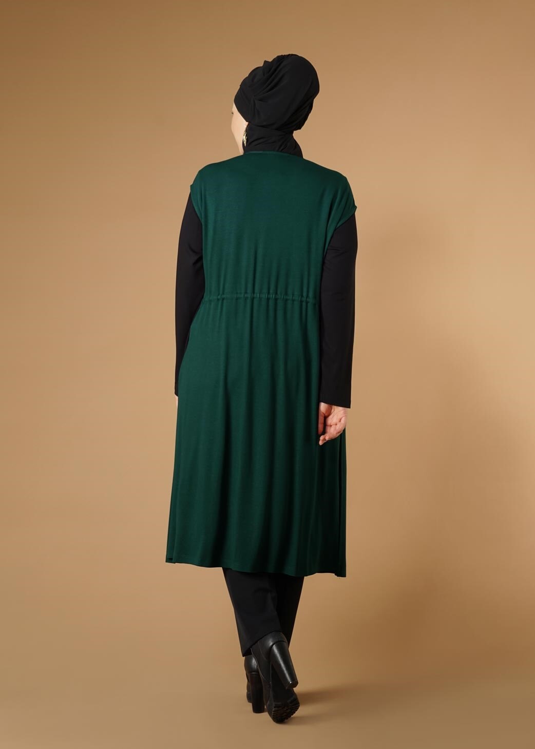 Tesettür giyim YEŞİL BELDEN BÜZGÜLÜ TUNİK 2632 