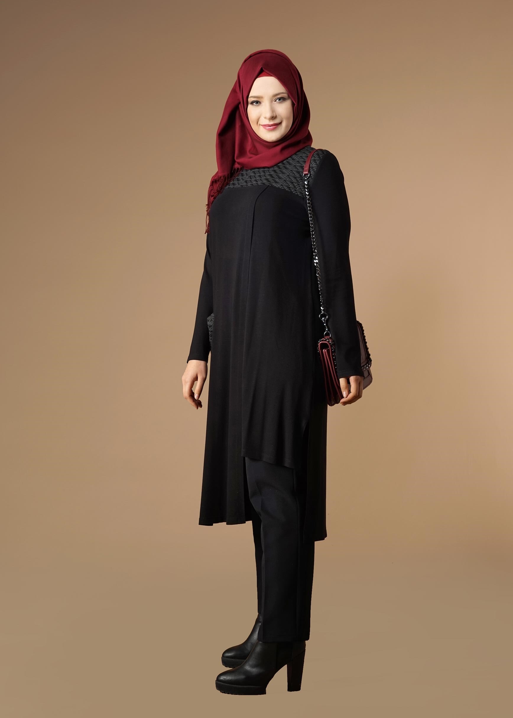 Tesettür giyim SİYAH 2637 TUNİK
