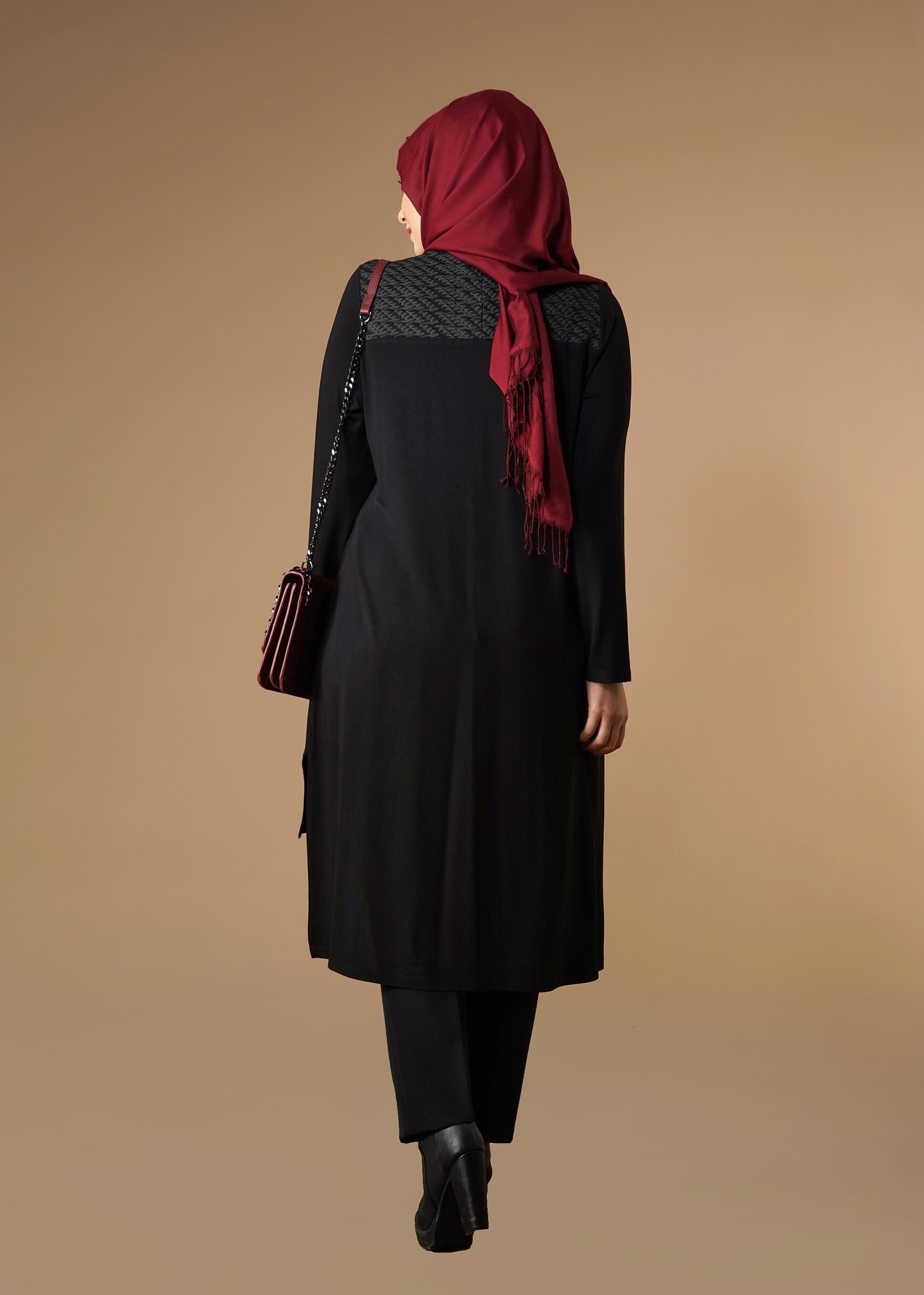 Tesettür giyim SİYAH 2637 TUNİK