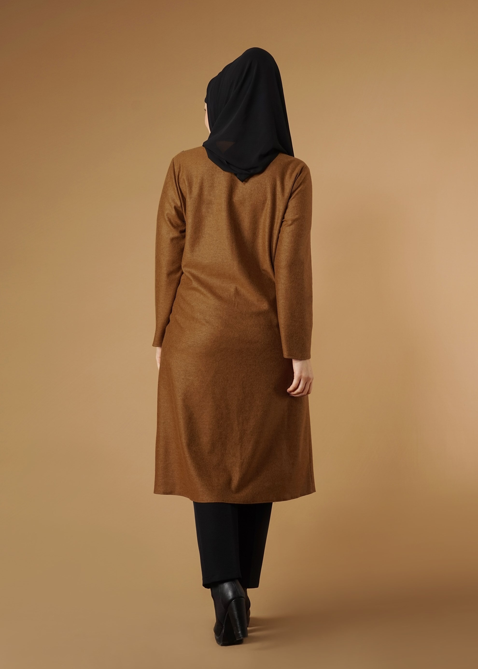 Tesettür giyim TABA CEP FERMUARLI TUNİK 2650