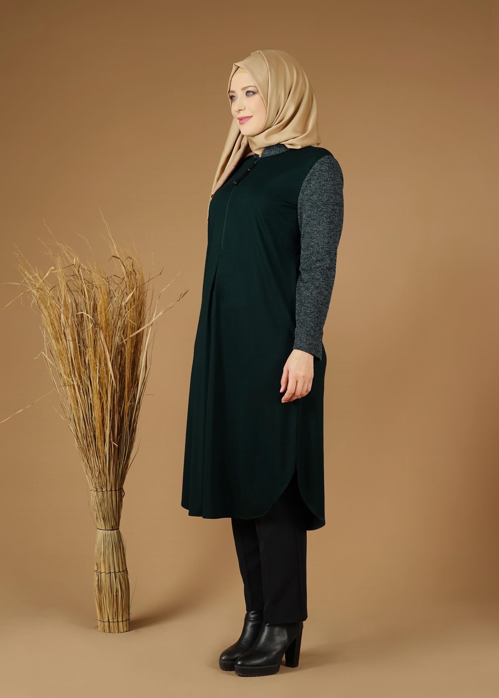 Tesettür giyim YEŞİL YAKASI FERMUAR DETAYLI TUNİK 2659